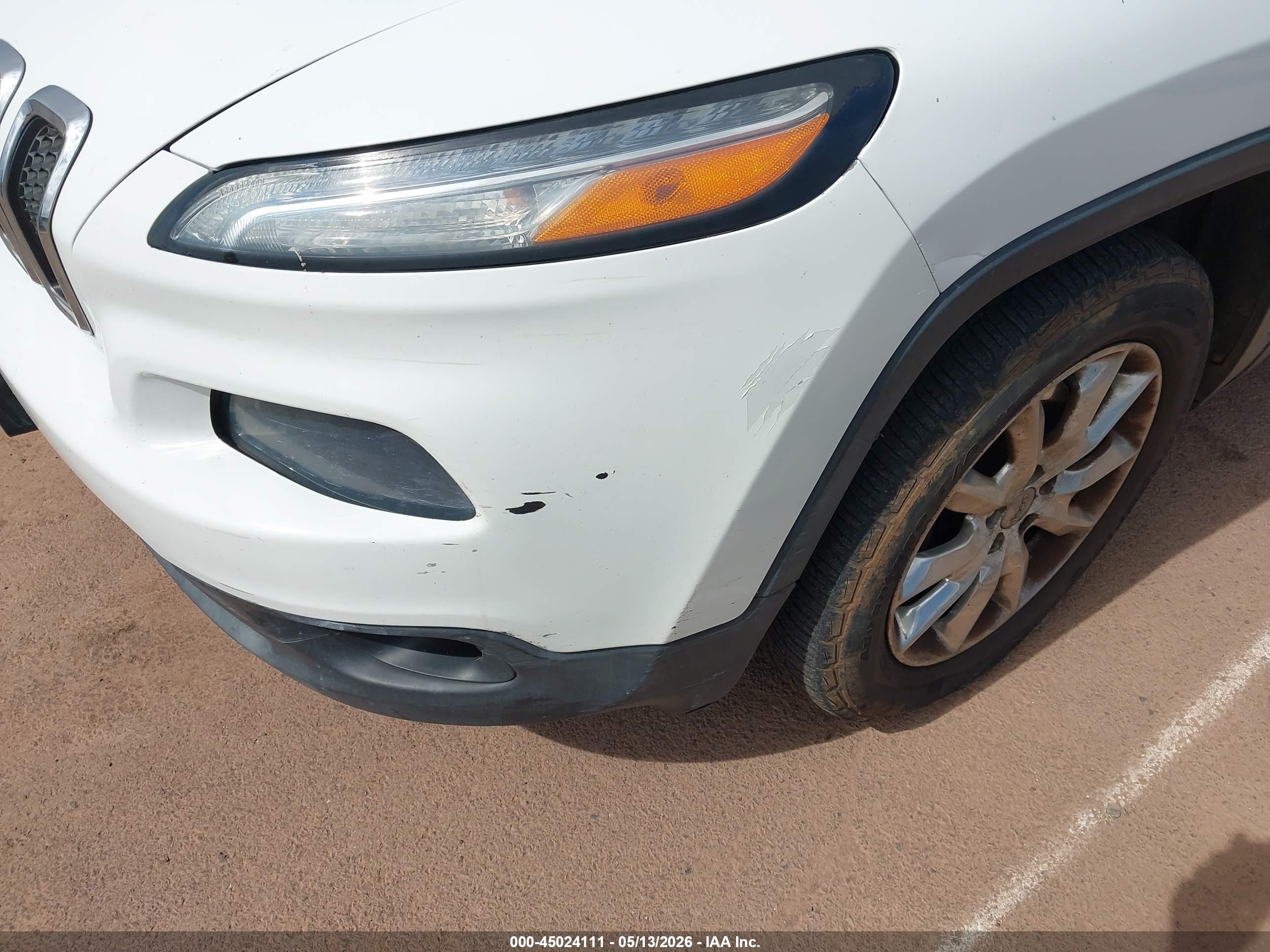 JEEP CHEROKEE image 6