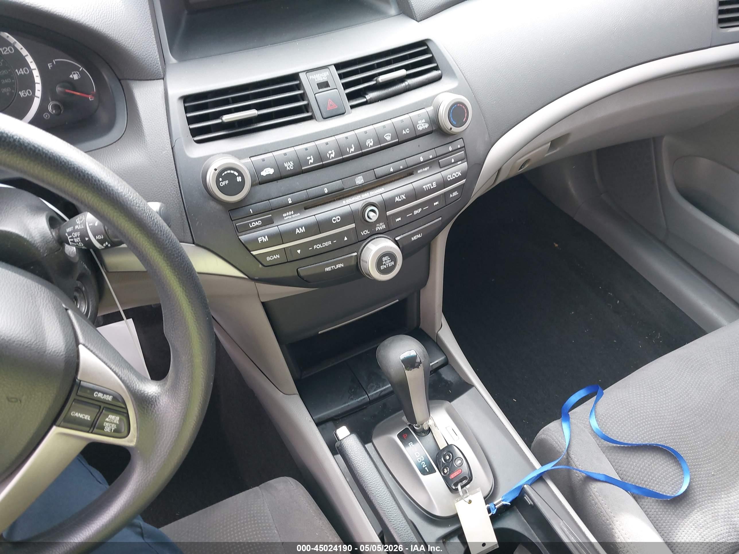 HONDA ACCORD image 11