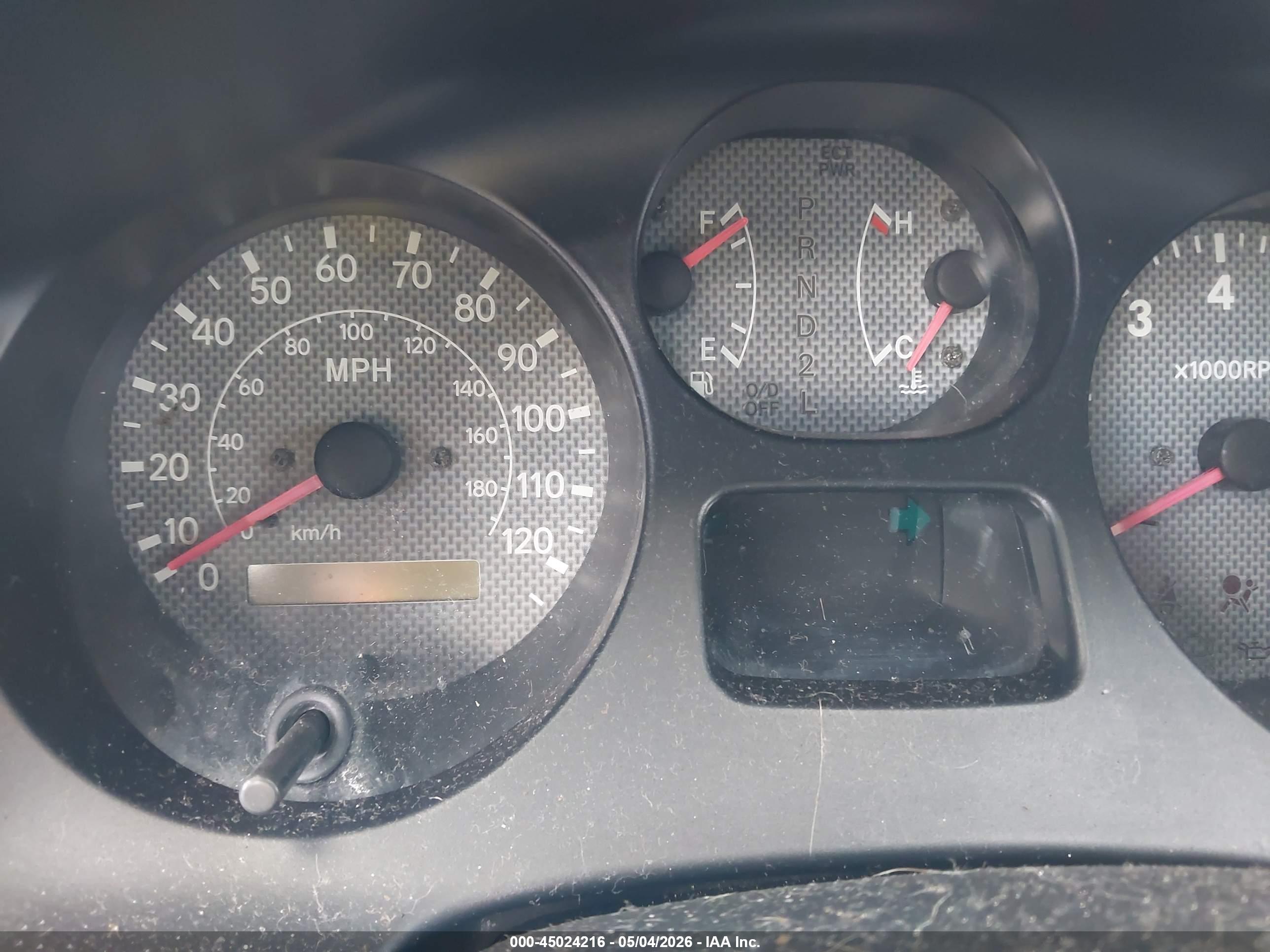 TOYOTA RAV4 image 7