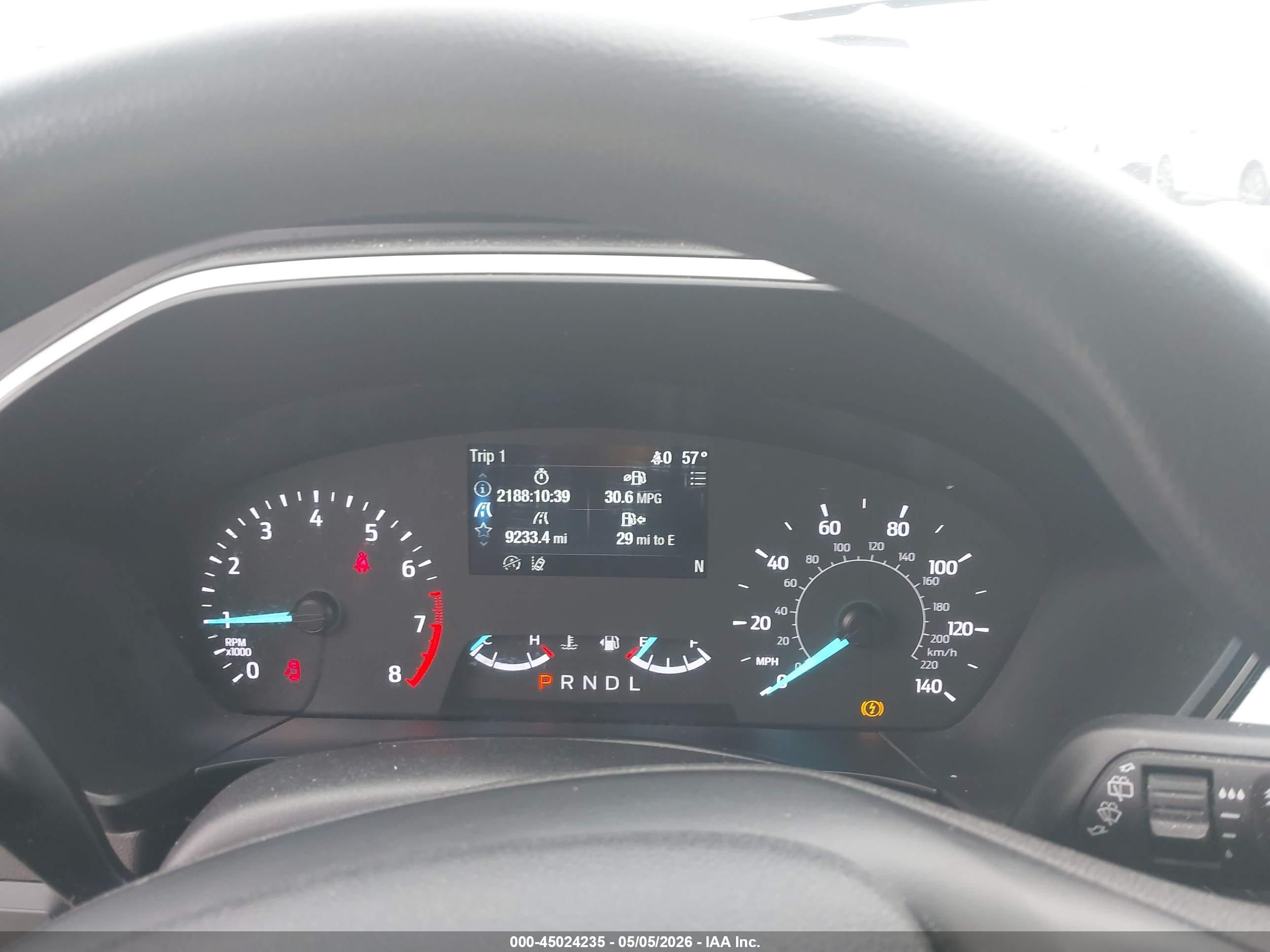 FORD ESCAPE image 7