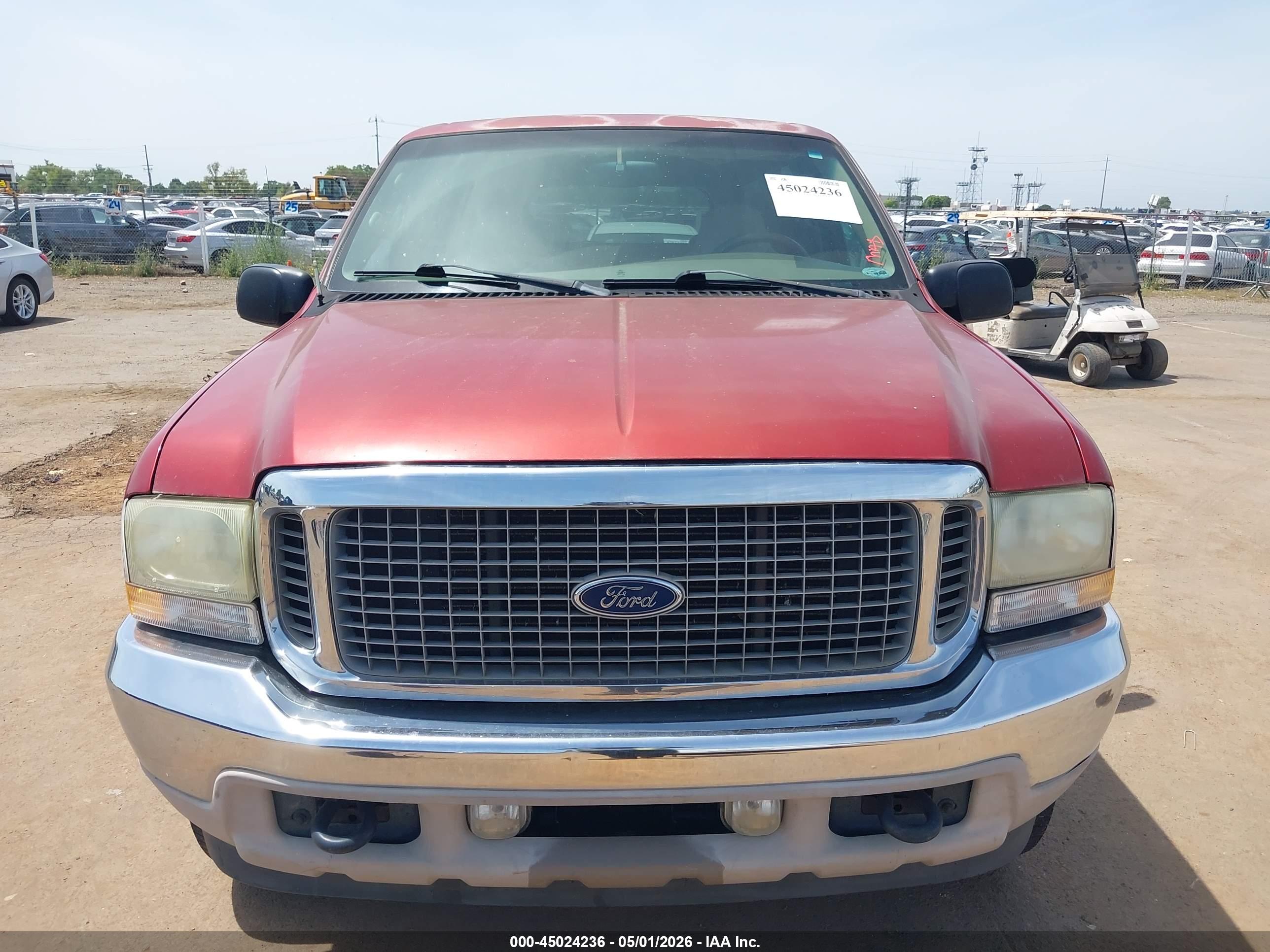 FORD EXCURSION image 6
