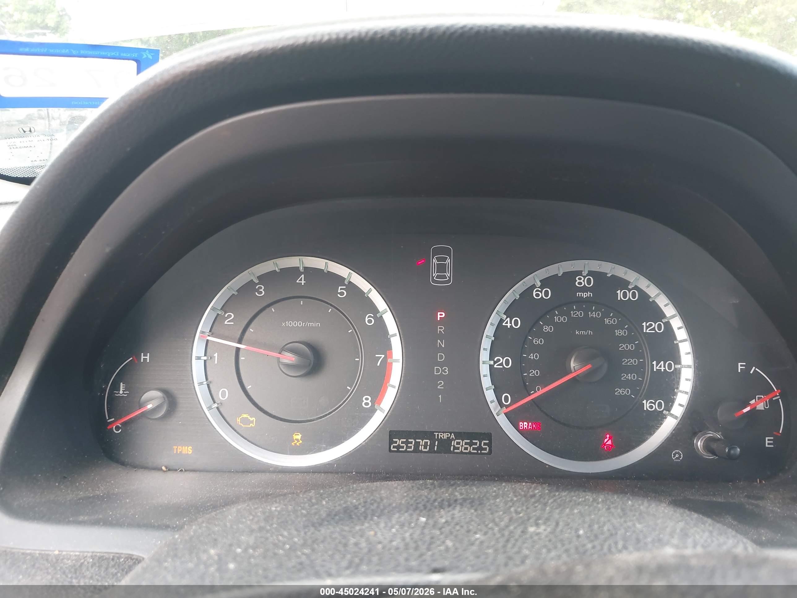 HONDA ACCORD image 7