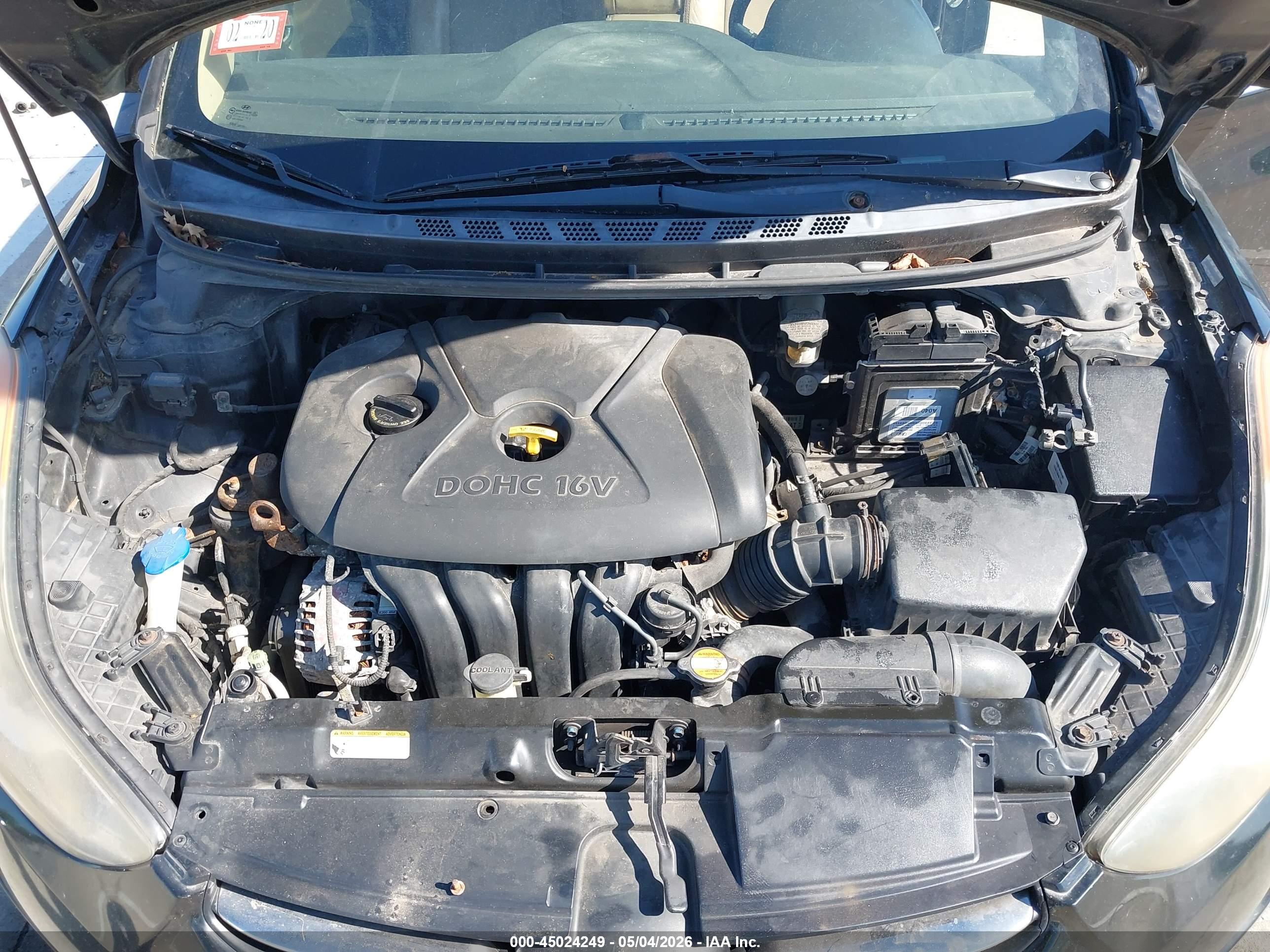 HYUNDAI ELANTRA image 10