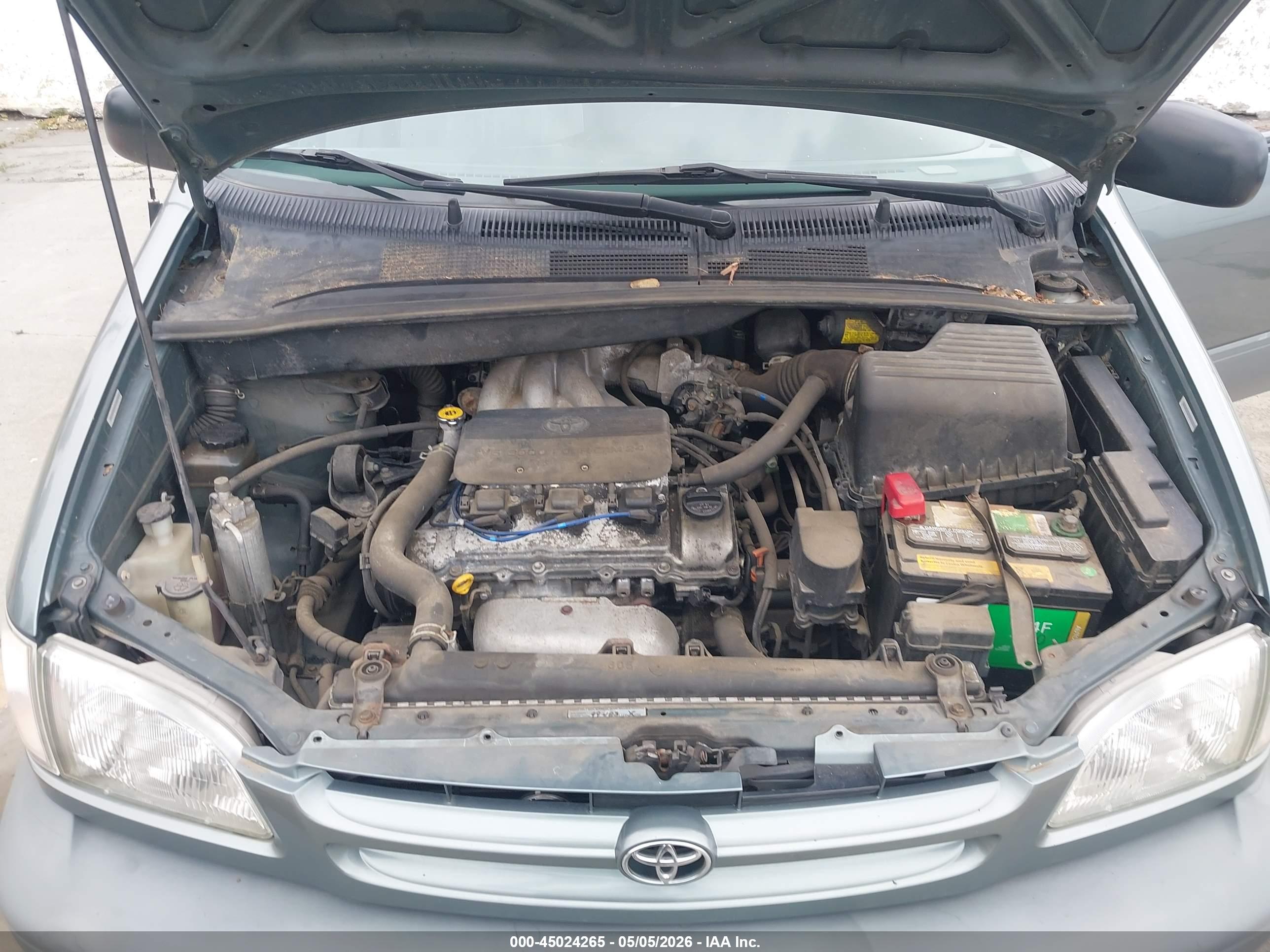 TOYOTA SIENNA image 10