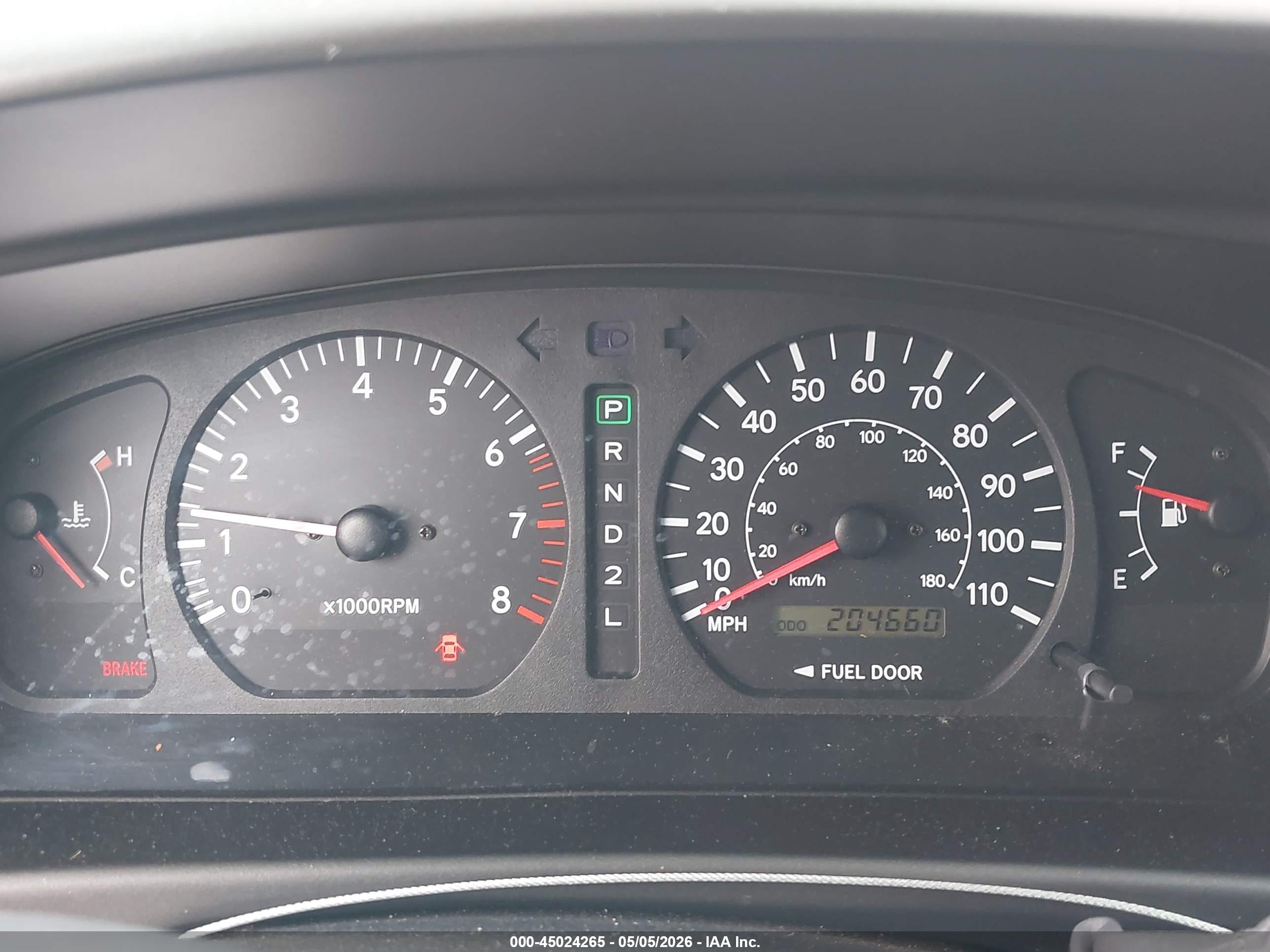 TOYOTA SIENNA image 7