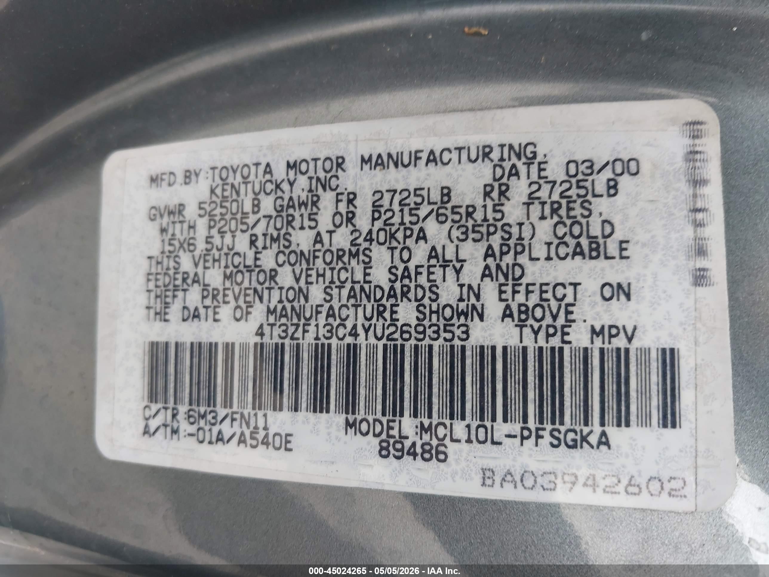 TOYOTA SIENNA image 9