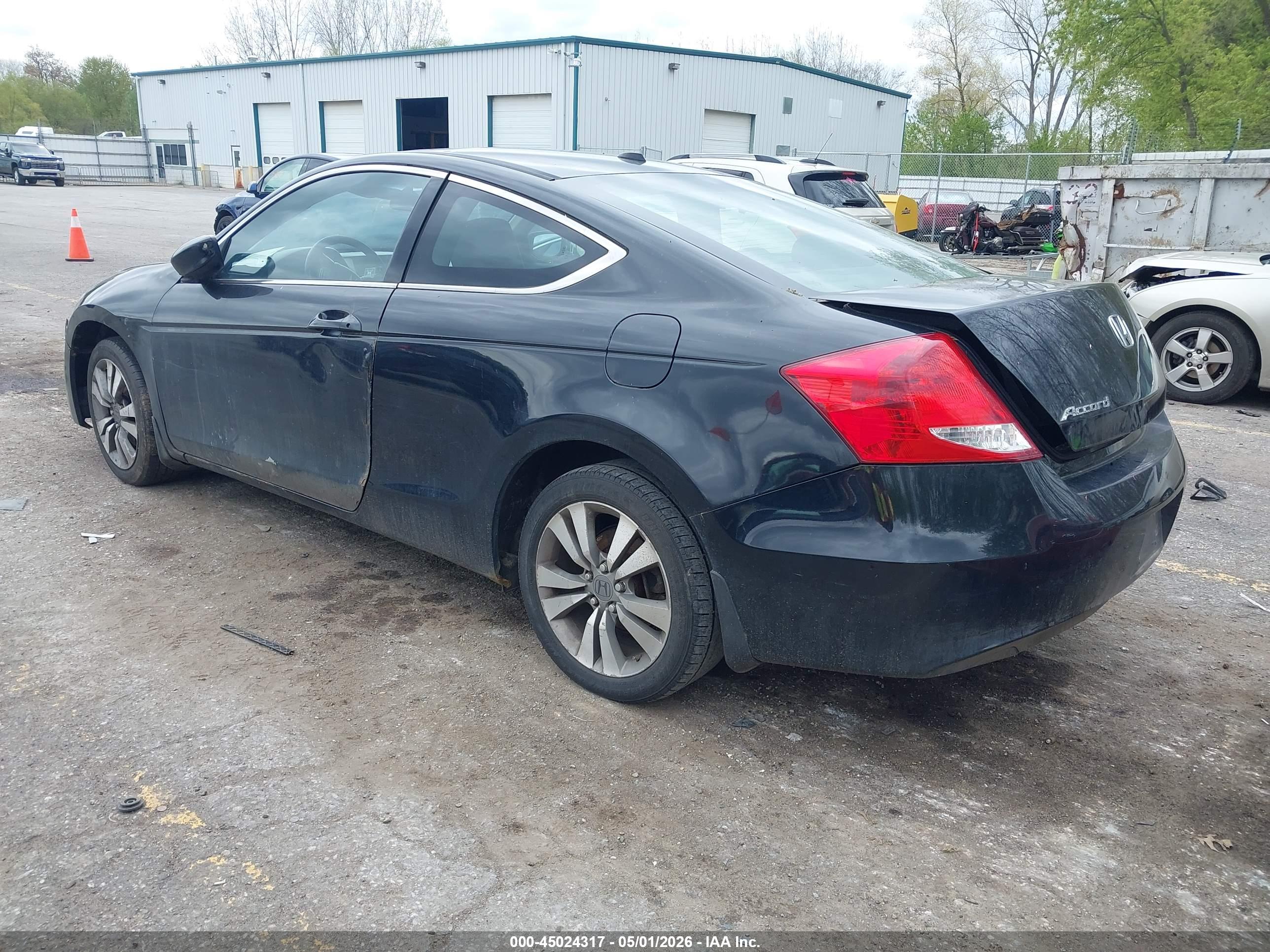 HONDA ACCORD image 3