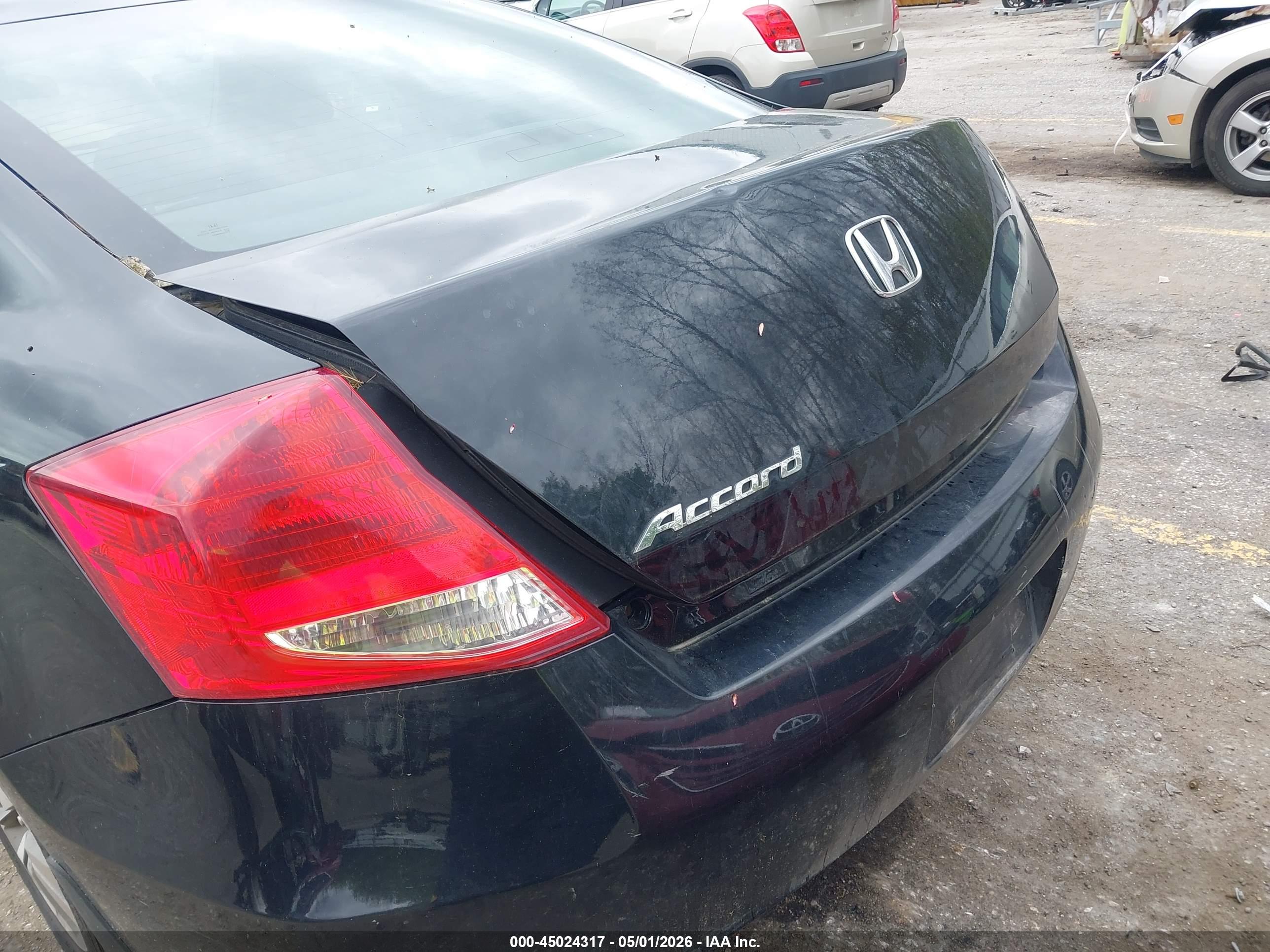 HONDA ACCORD image 6