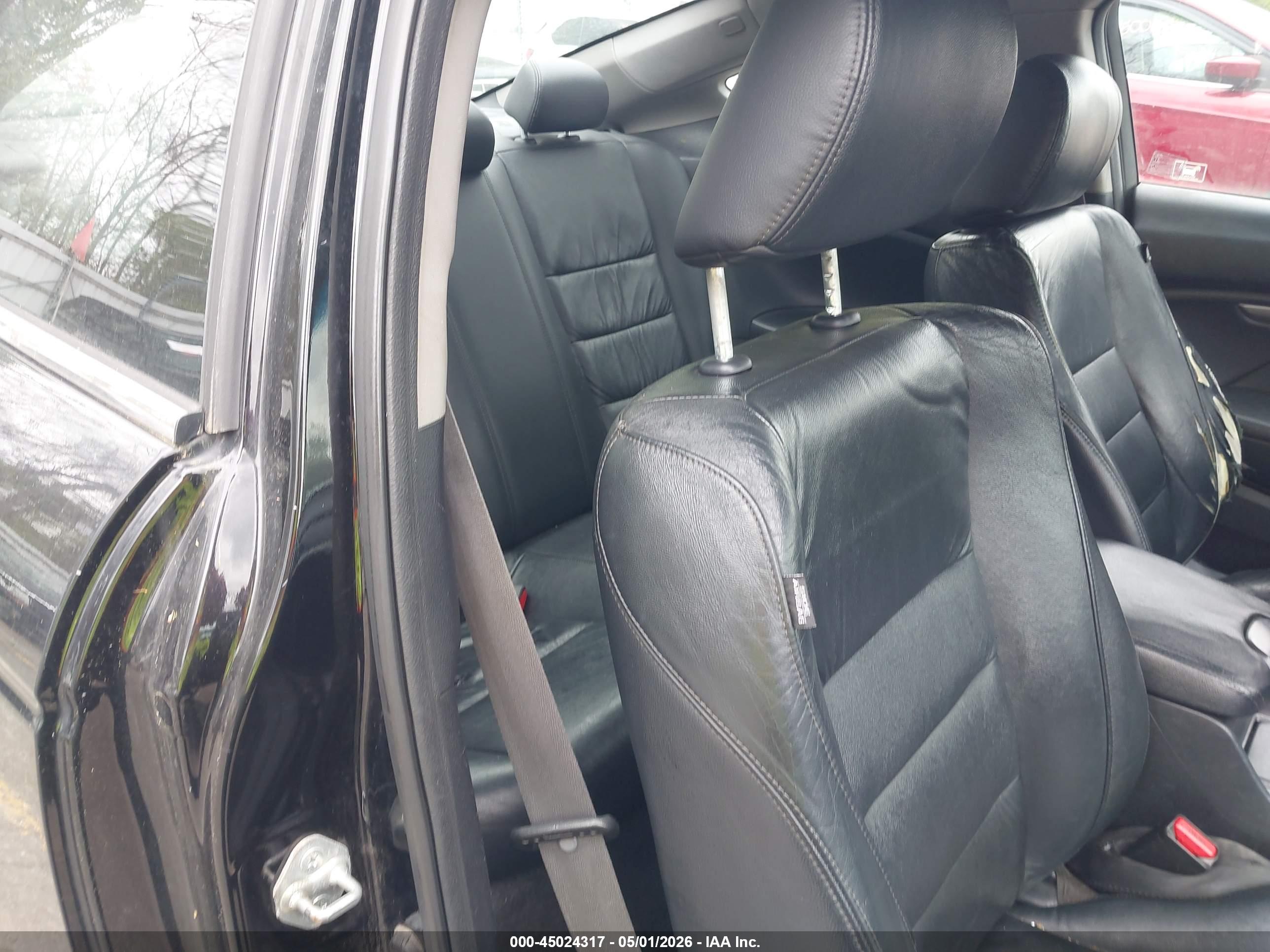HONDA ACCORD image 8