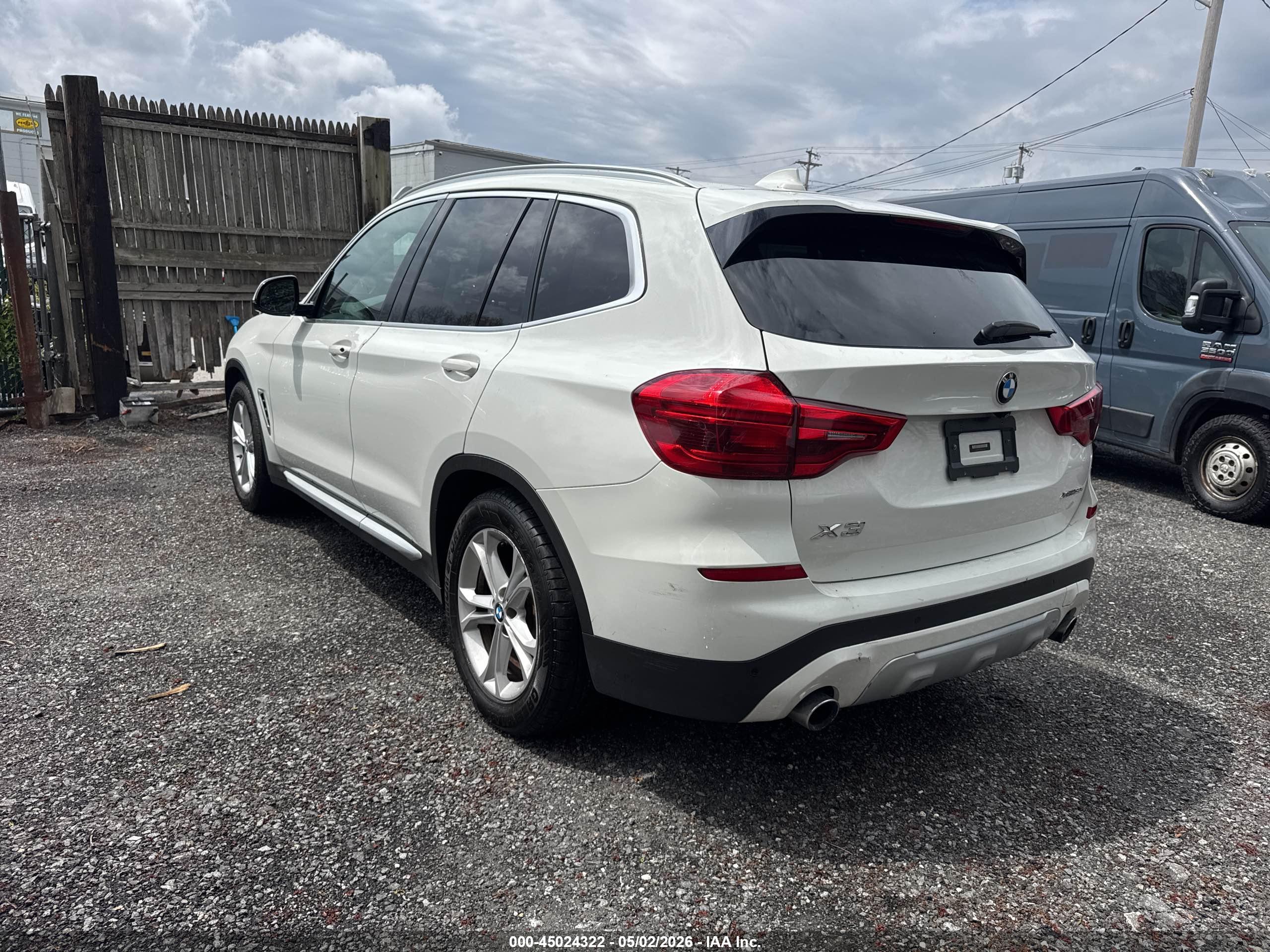 BMW X3 image 3