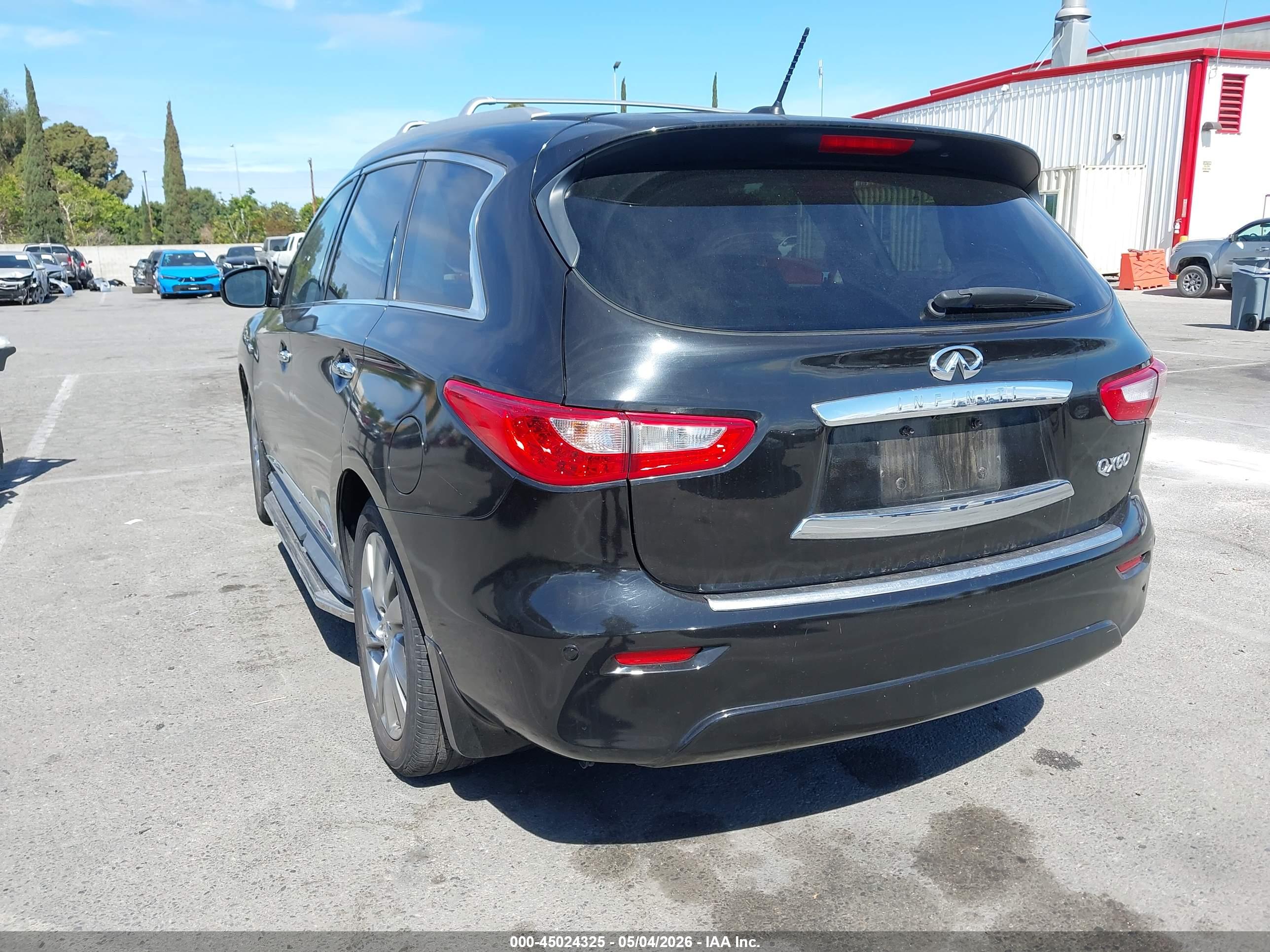 INFINITI QX60 image 3