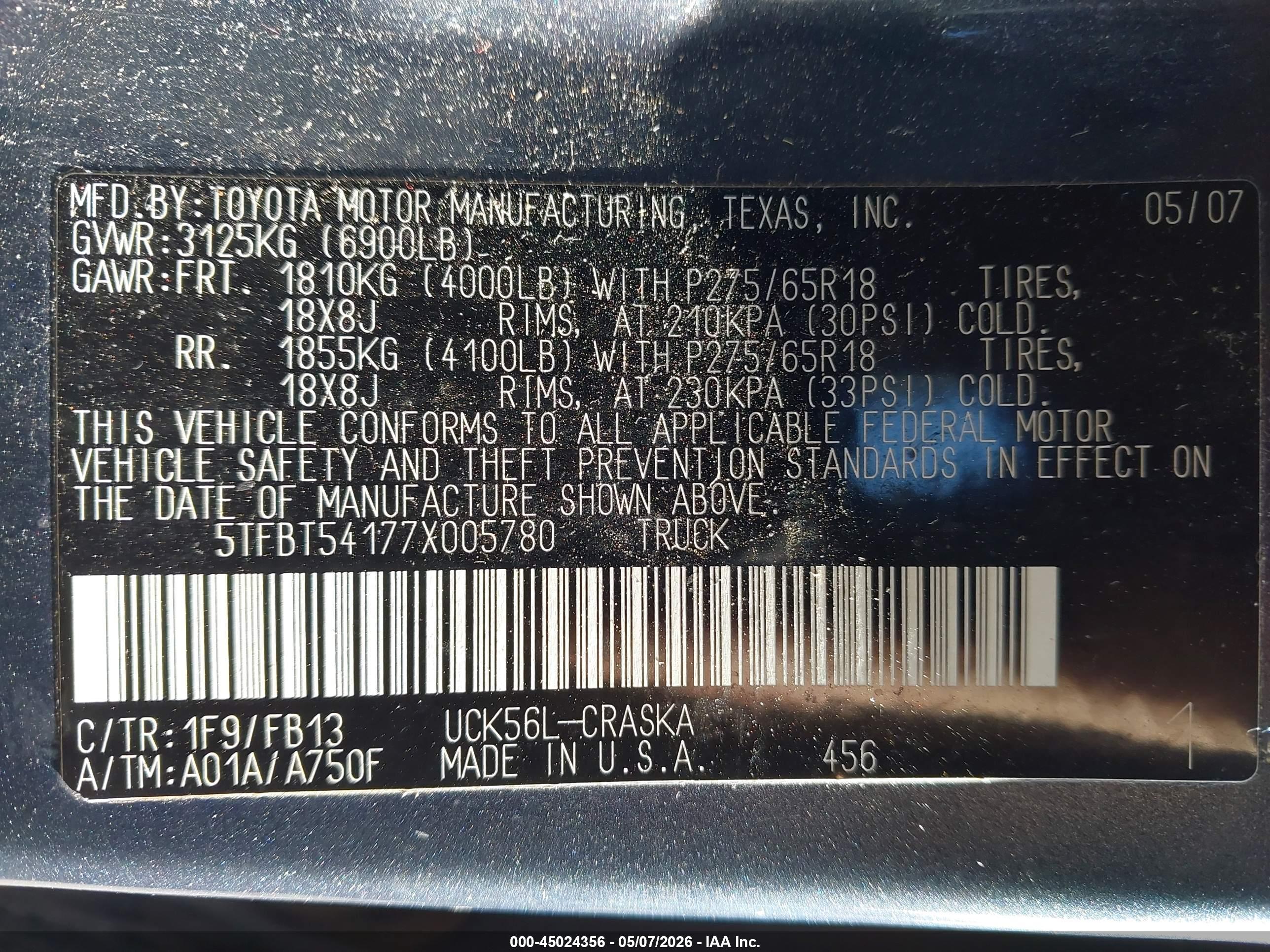 TOYOTA TUNDRA image 9