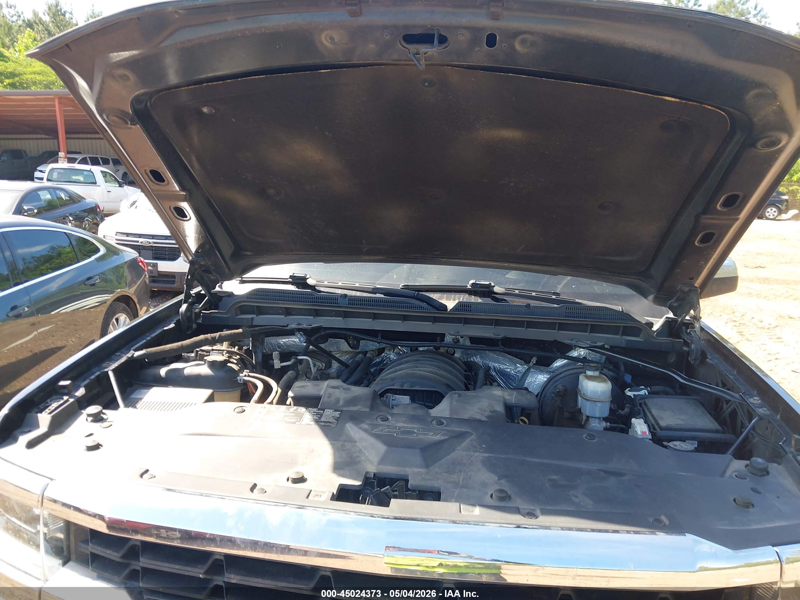 CHEVROLET SILVERADO image 10