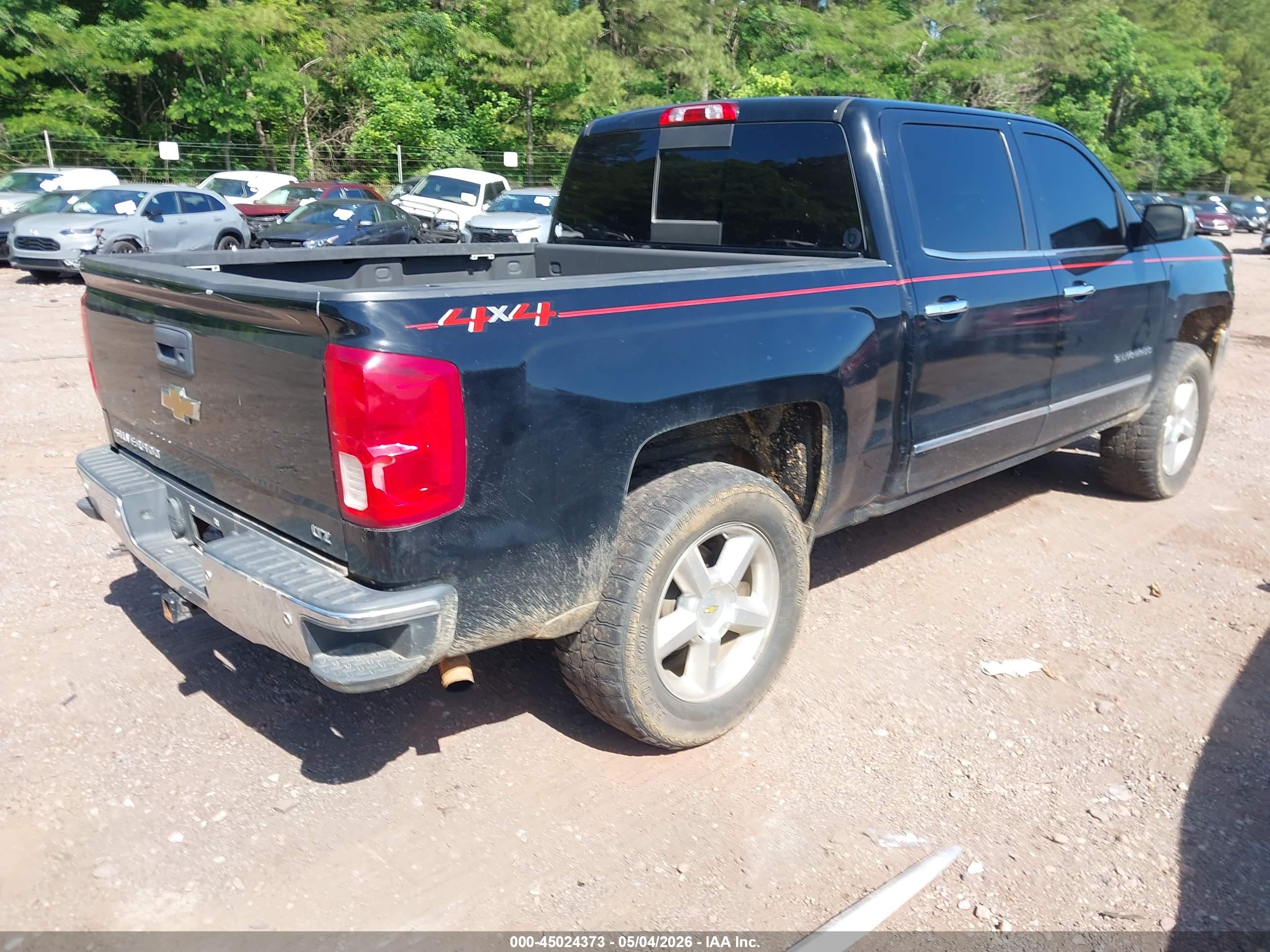 CHEVROLET SILVERADO image 4