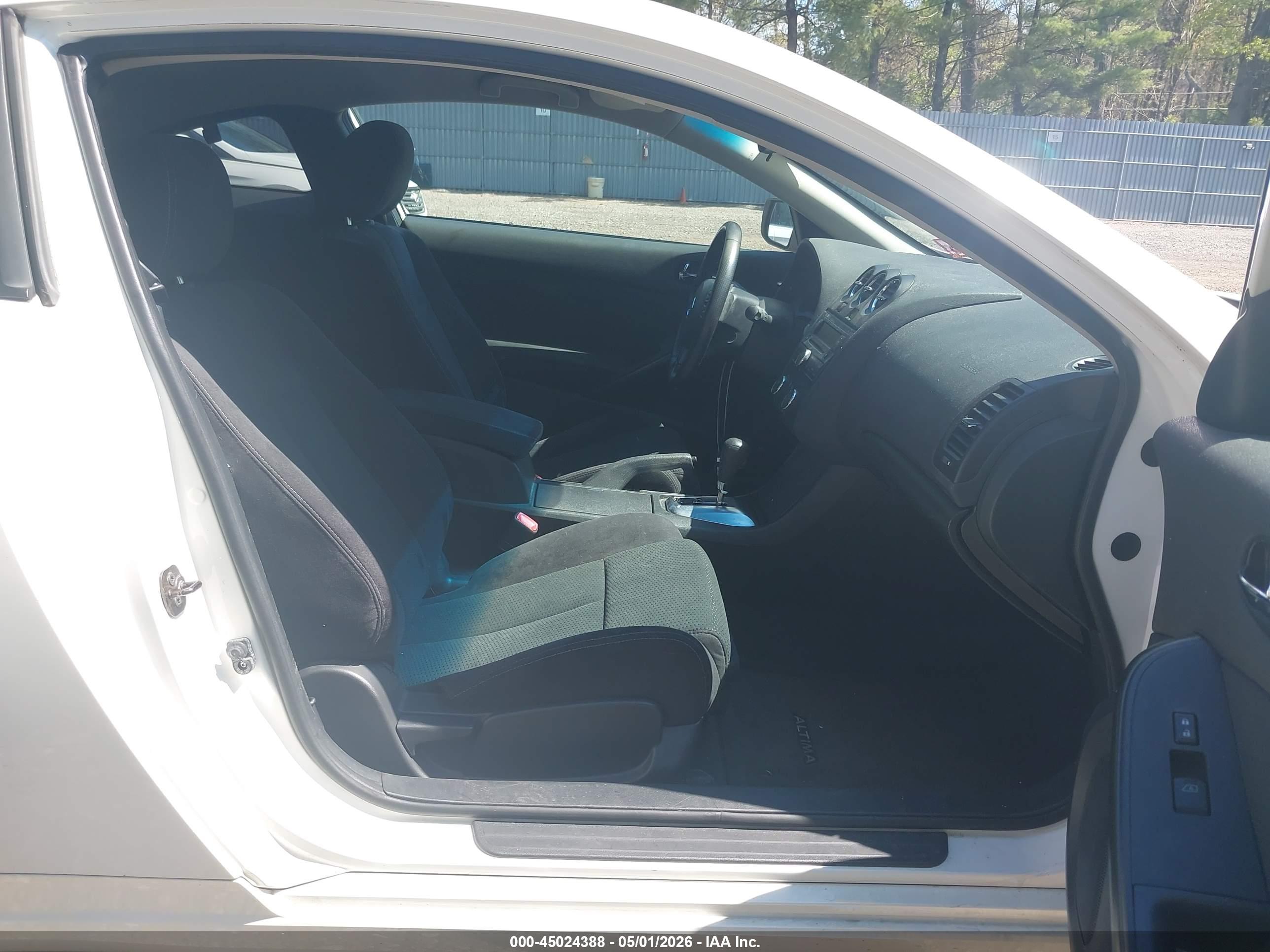 NISSAN ALTIMA image 5