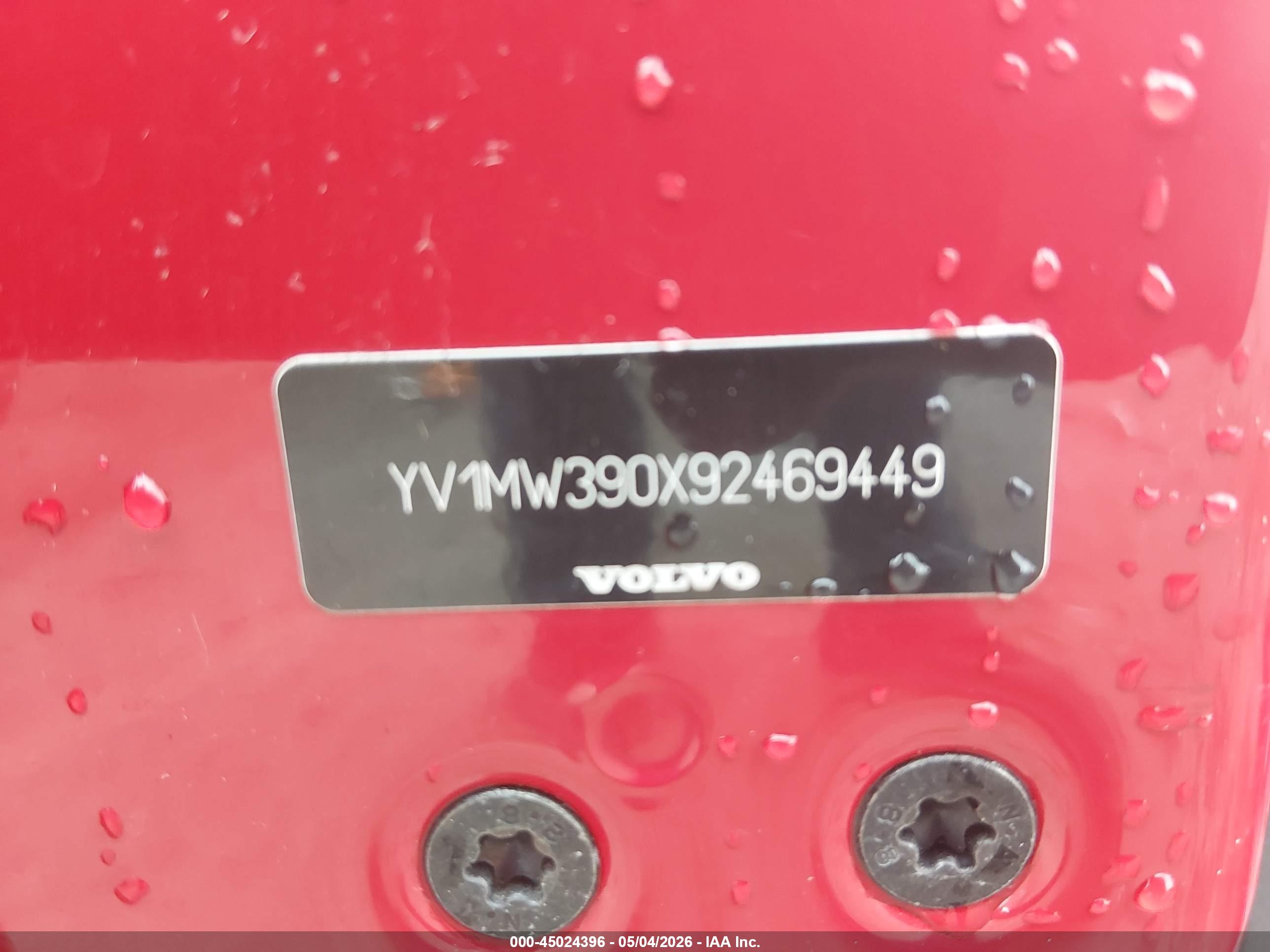 VOLVO V50 image 9