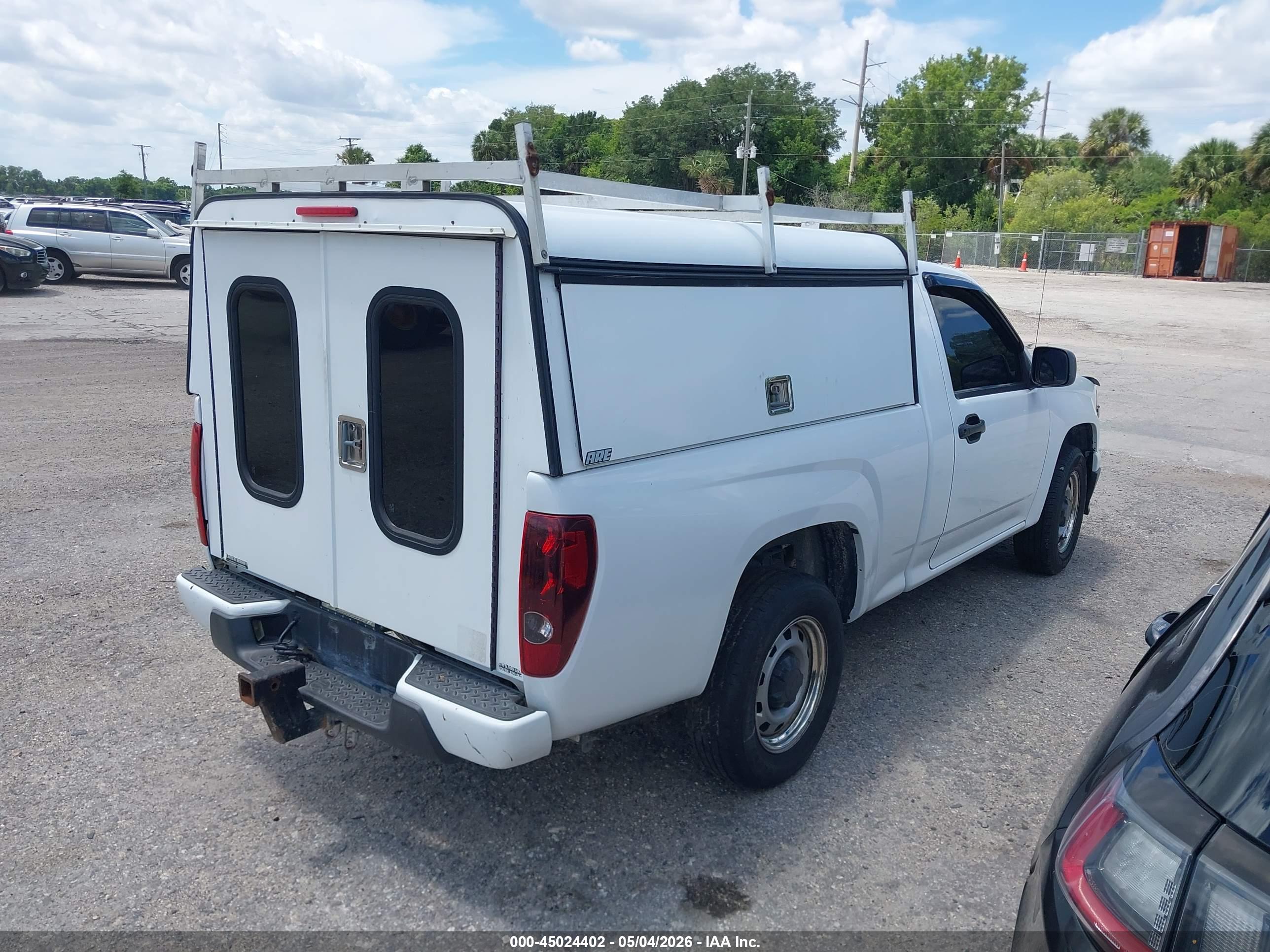 CHEVROLET COLORADO image 4