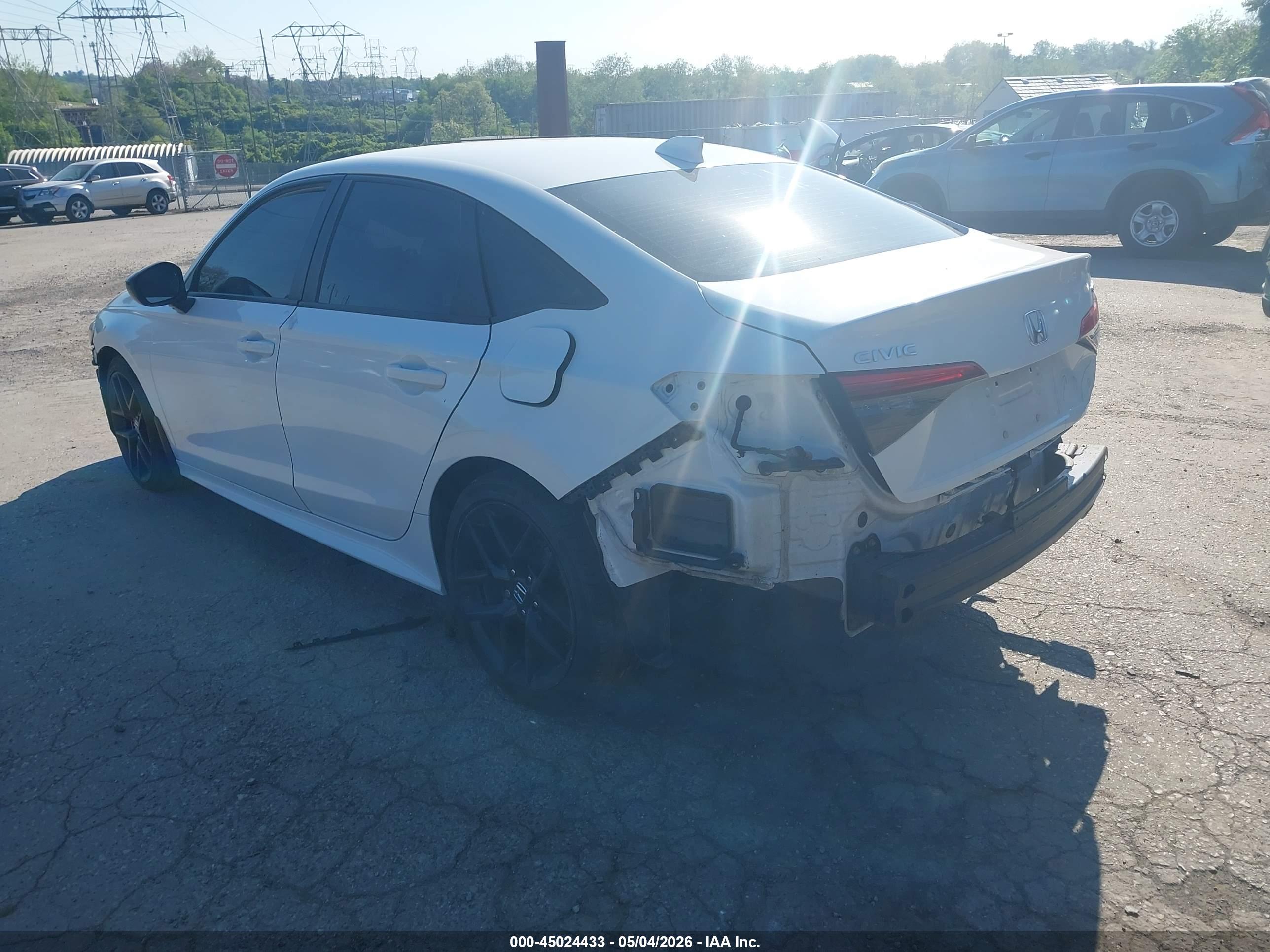 HONDA CIVIC image 3