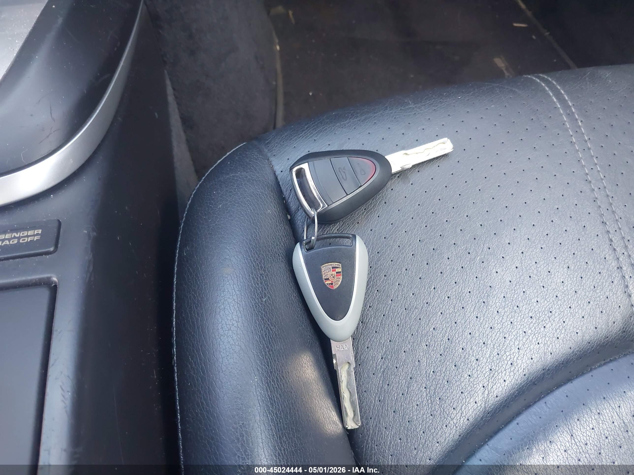 PORSCHE 911 image 11