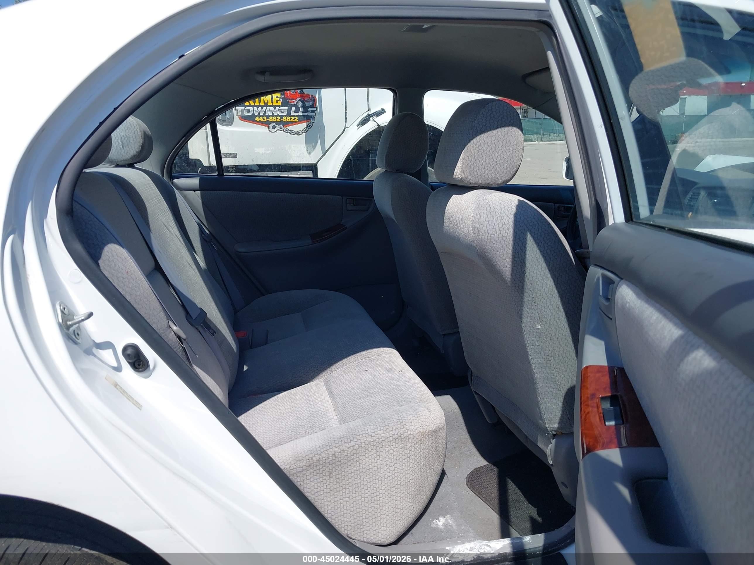 TOYOTA COROLLA image 8