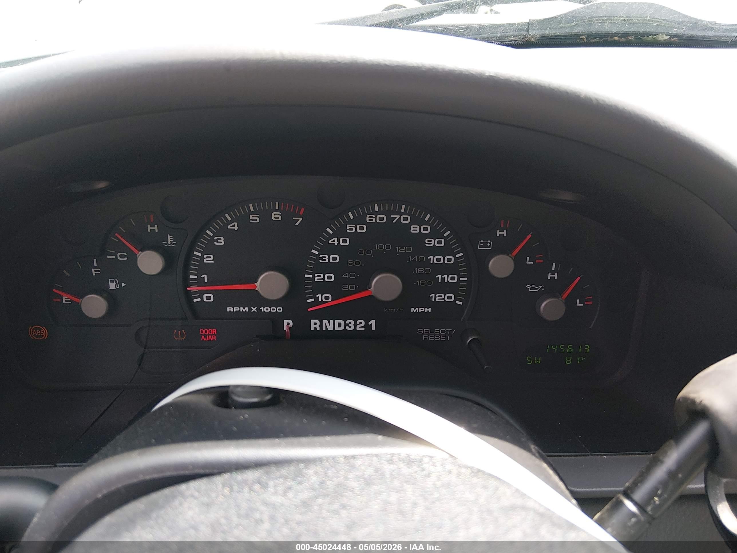 FORD EXPLORER image 7