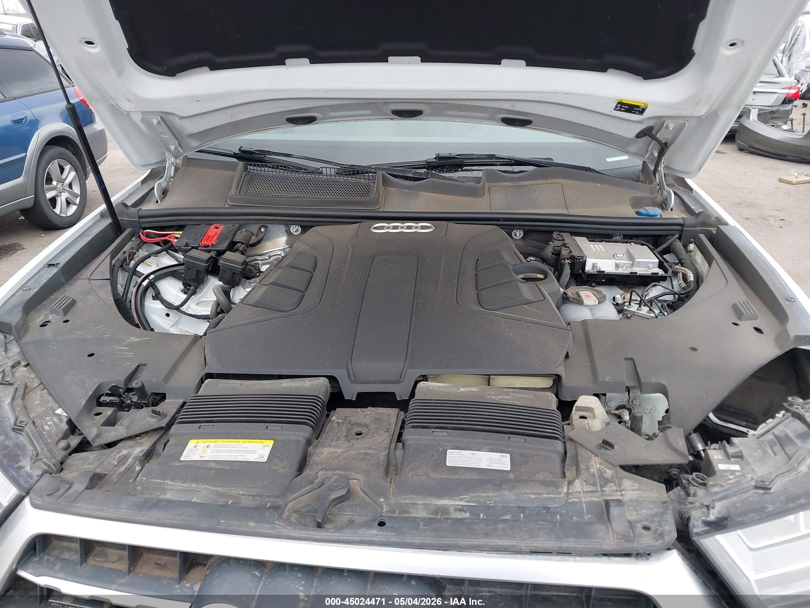 AUDI Q7 image 10