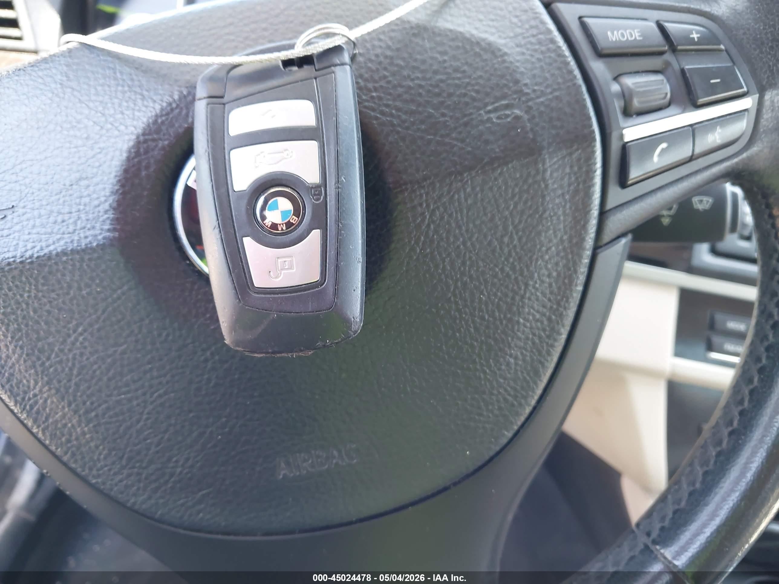 BMW 535I image 11