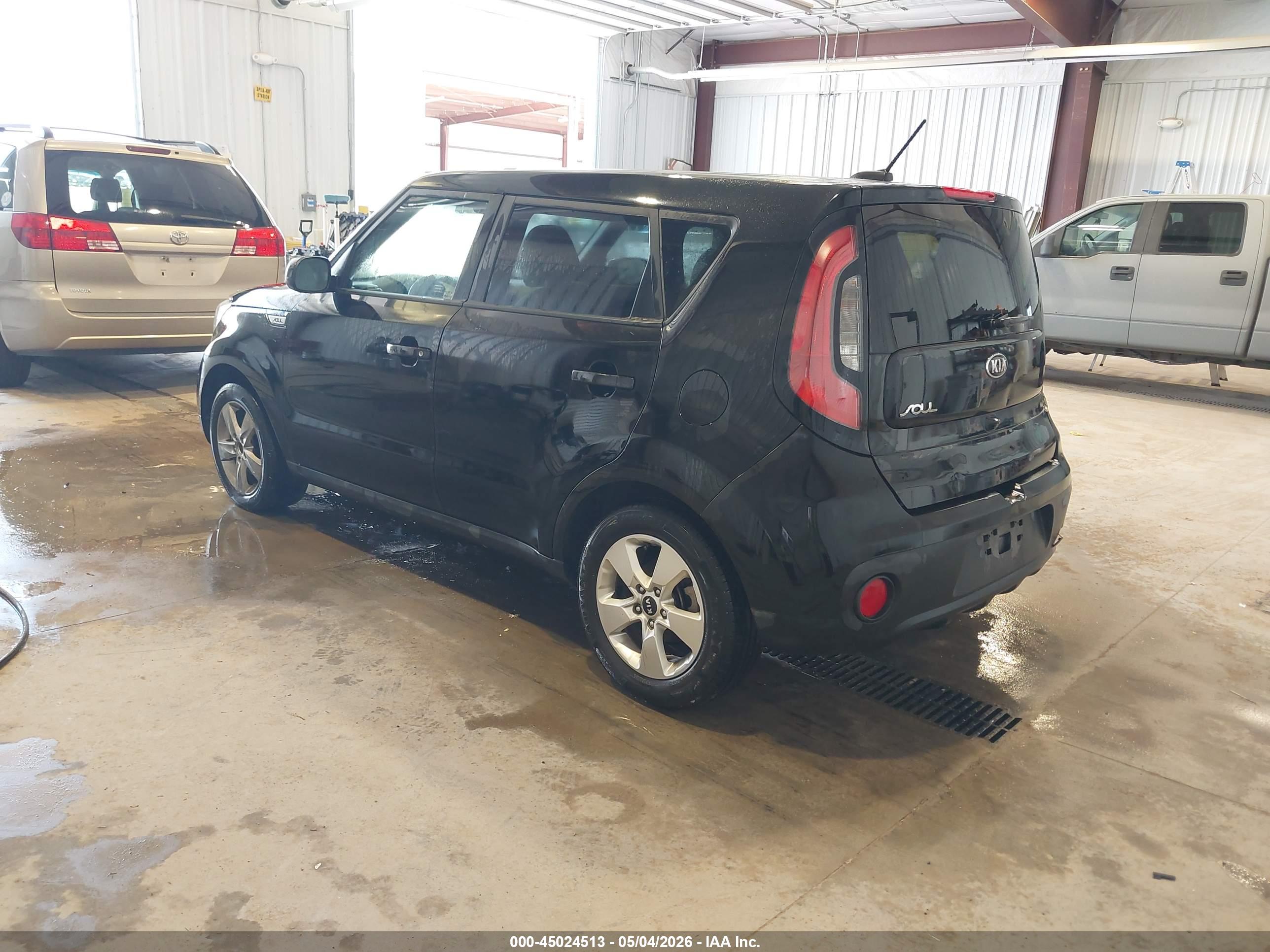KIA SOUL image 3
