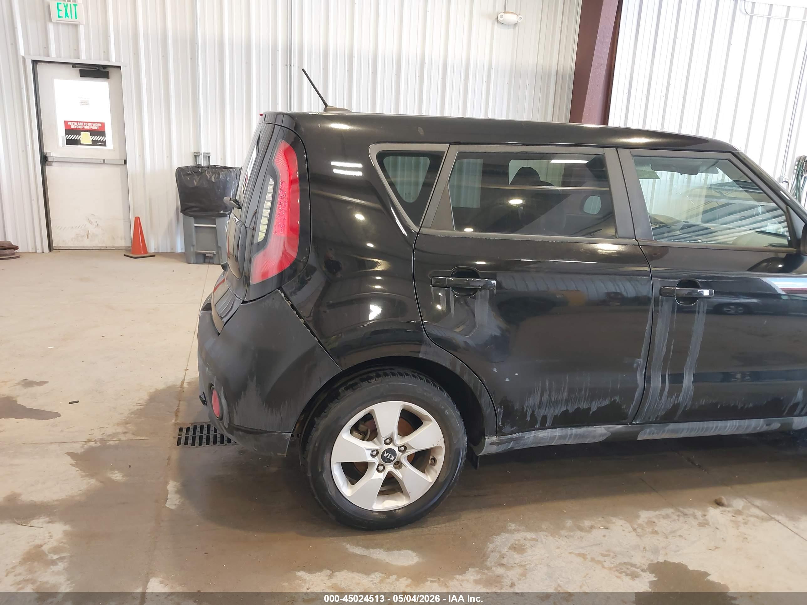 KIA SOUL image 6