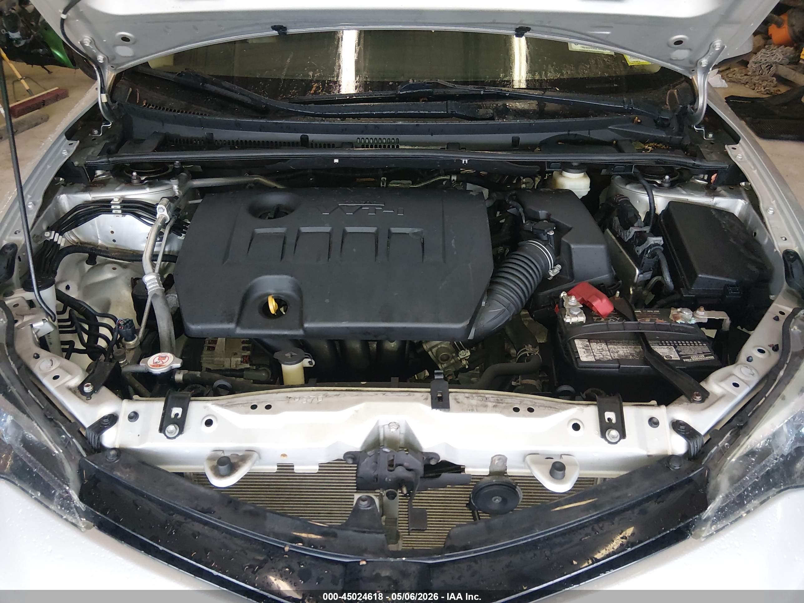 TOYOTA COROLLA image 10