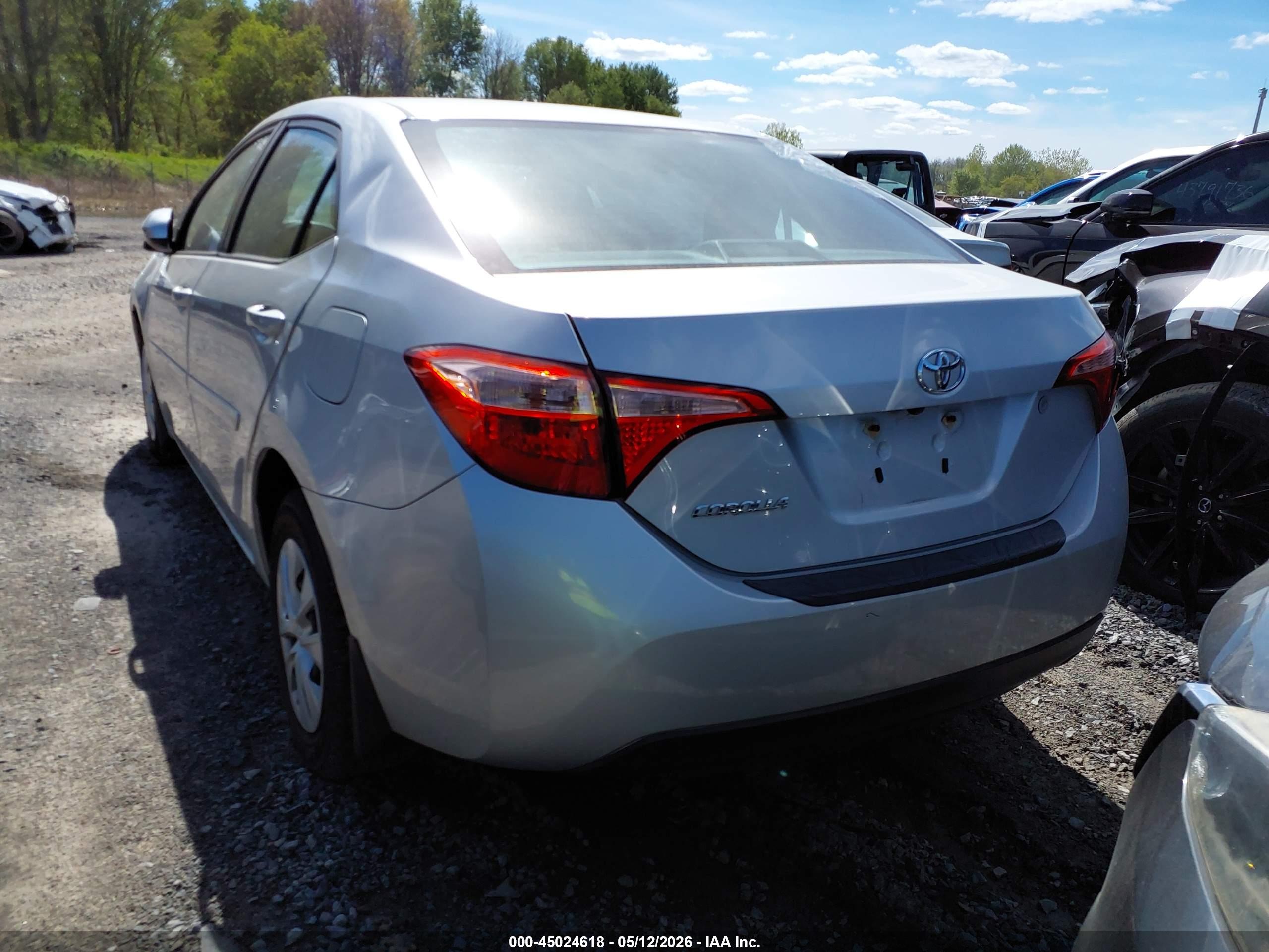 TOYOTA COROLLA image 3