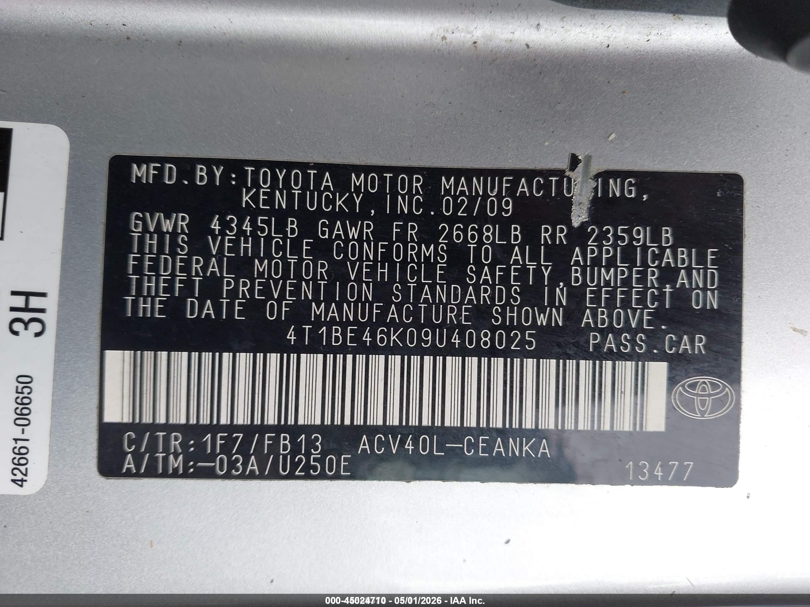 TOYOTA CAMRY image 9
