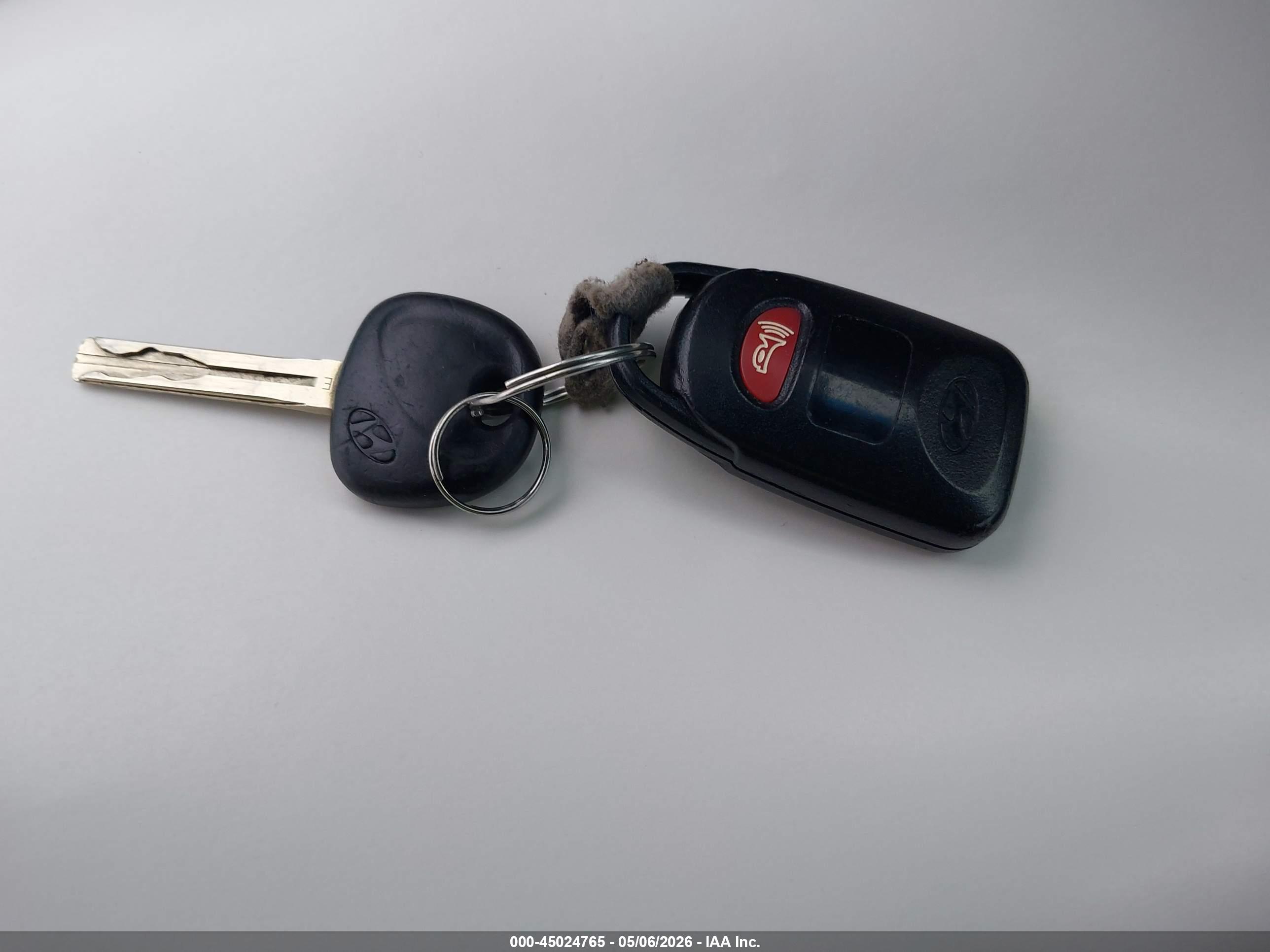 HYUNDAI SONATA image 11