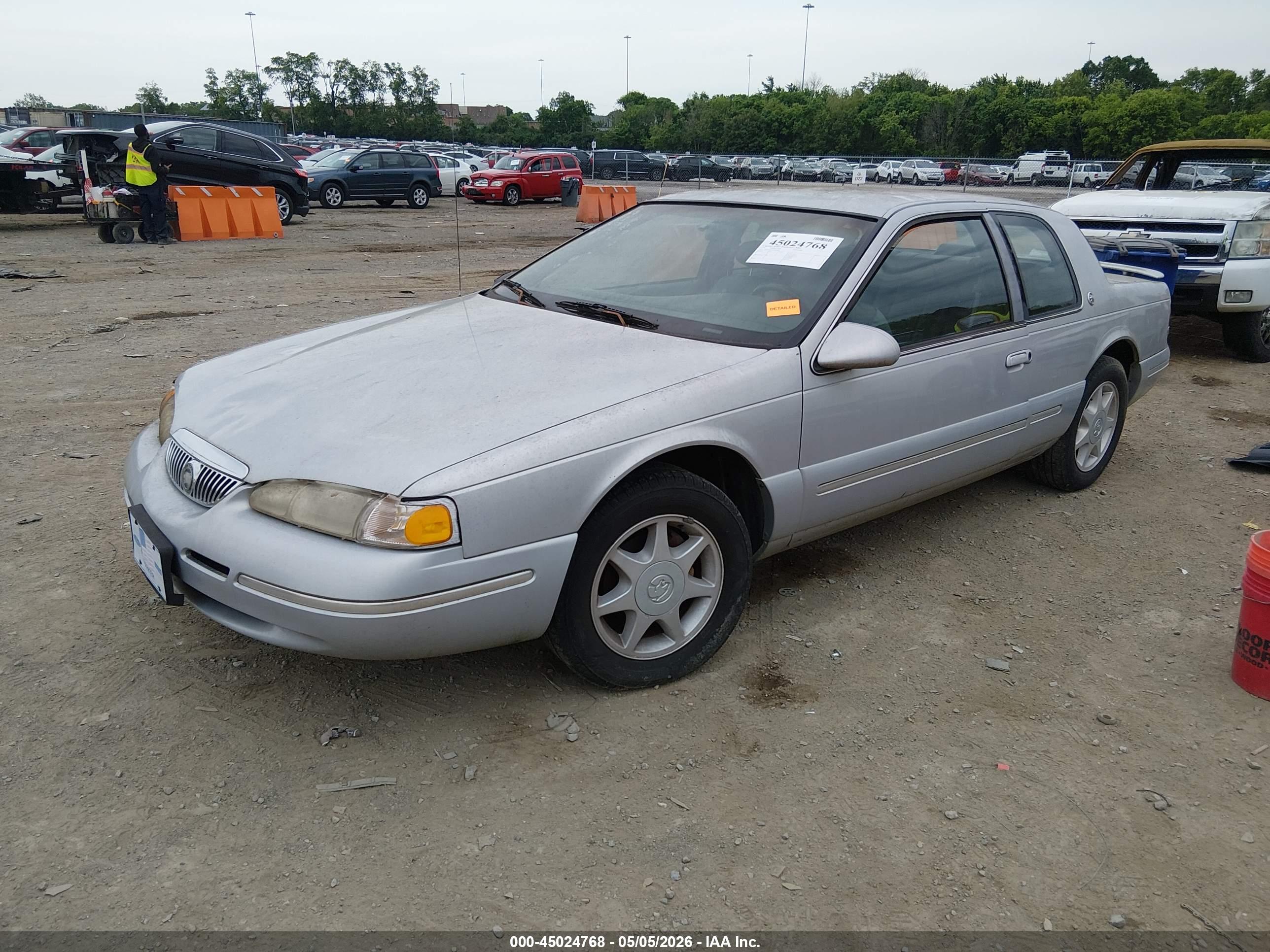 MERCURY COUGAR image 2