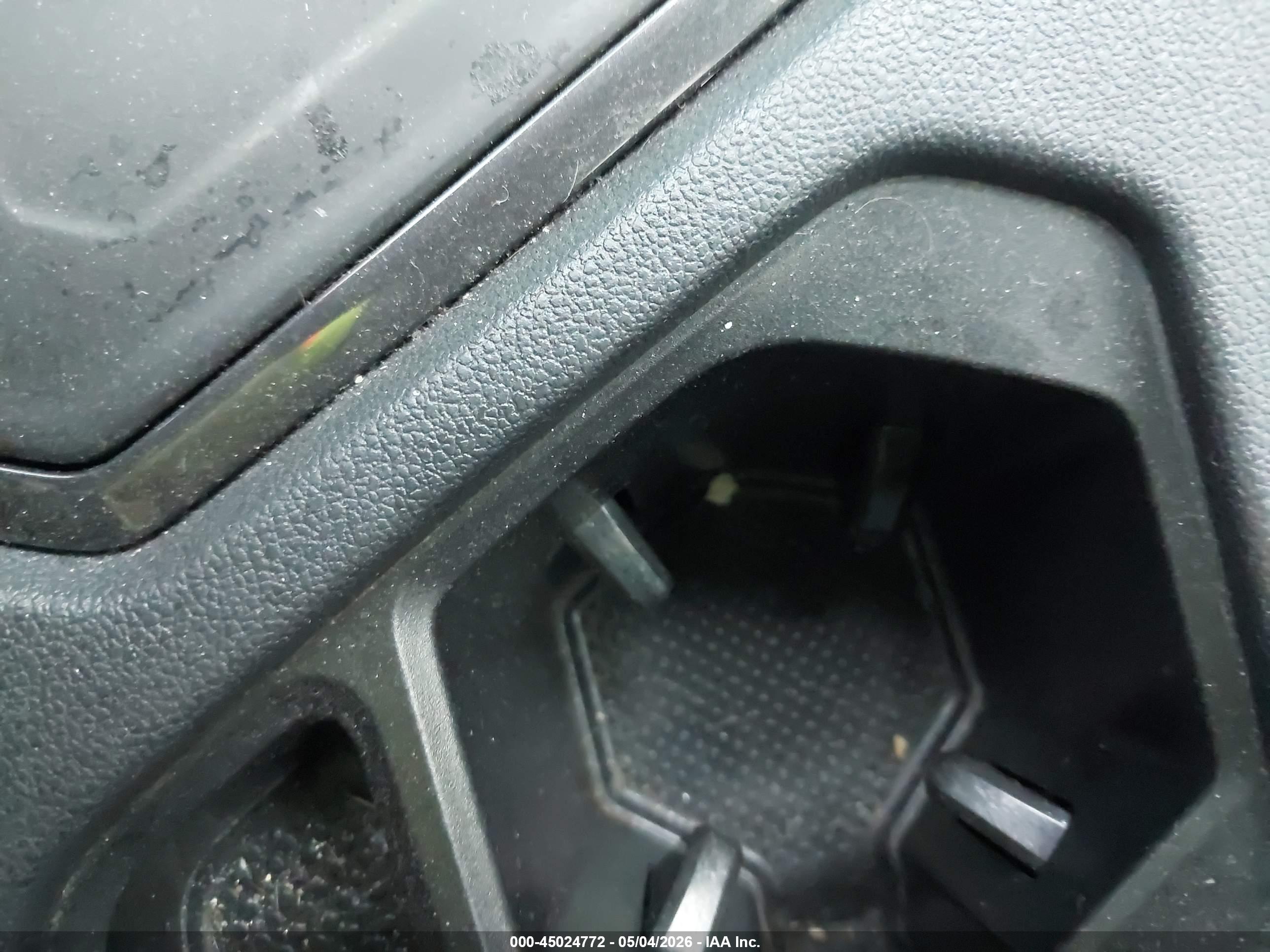 SUBARU CROSSTREK image 9