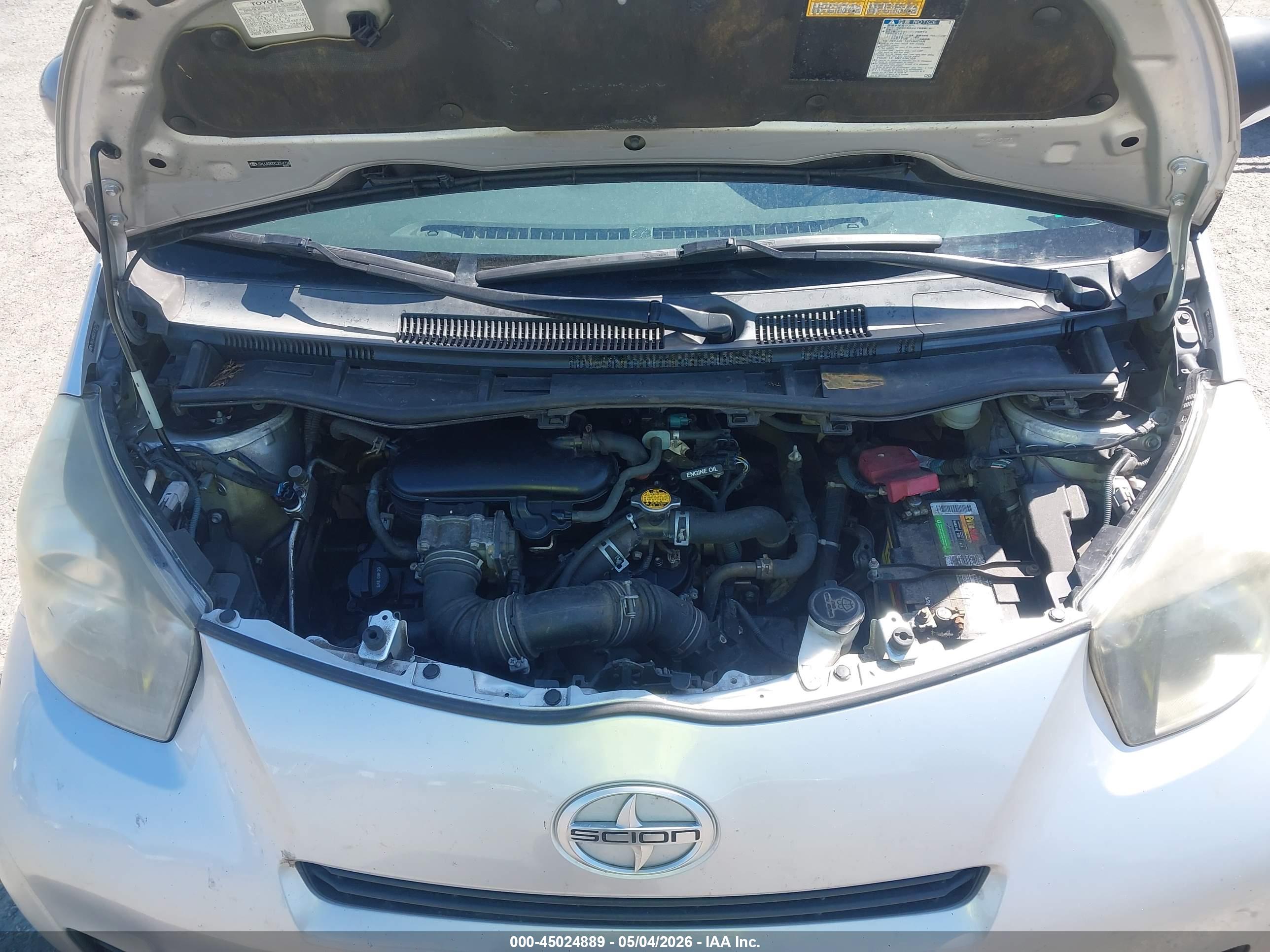 SCION IQ image 10