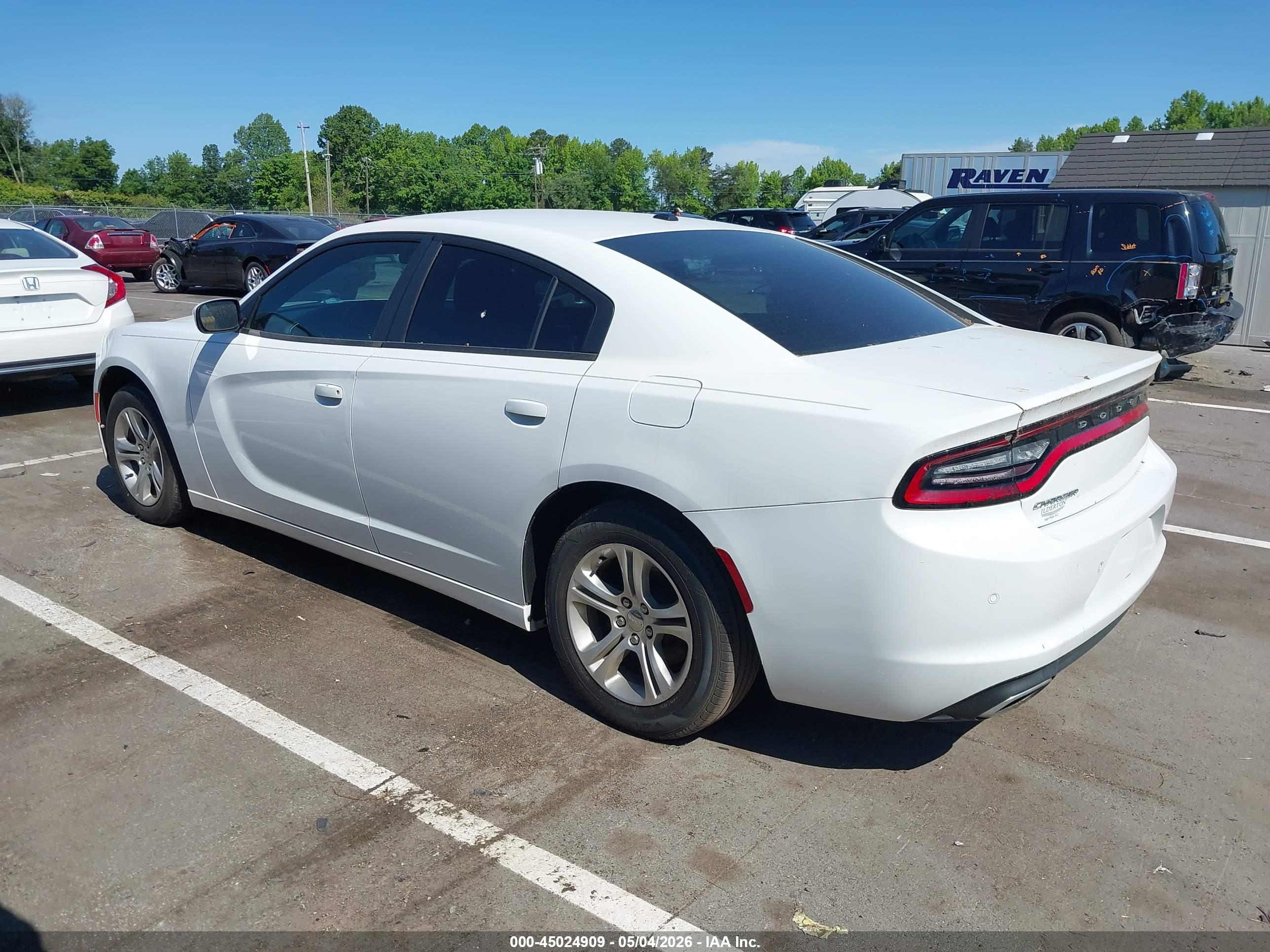 DODGE CHARGER image 3