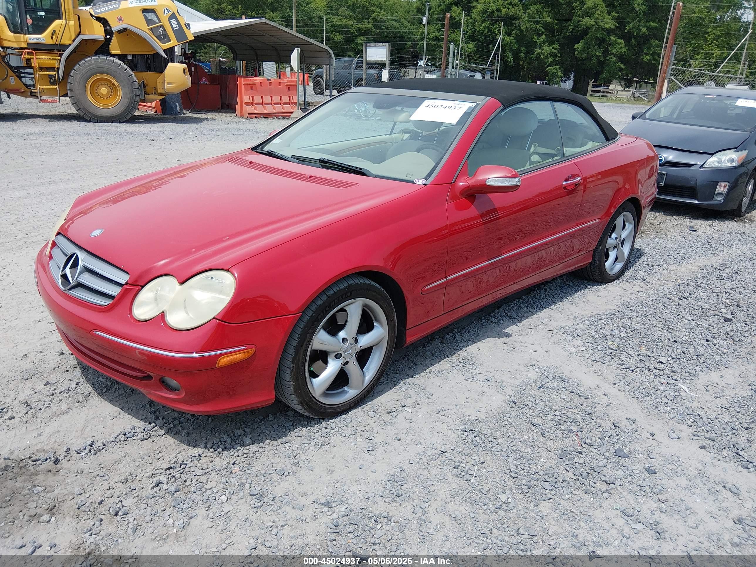 MERCEDES-BENZ CLK image 2