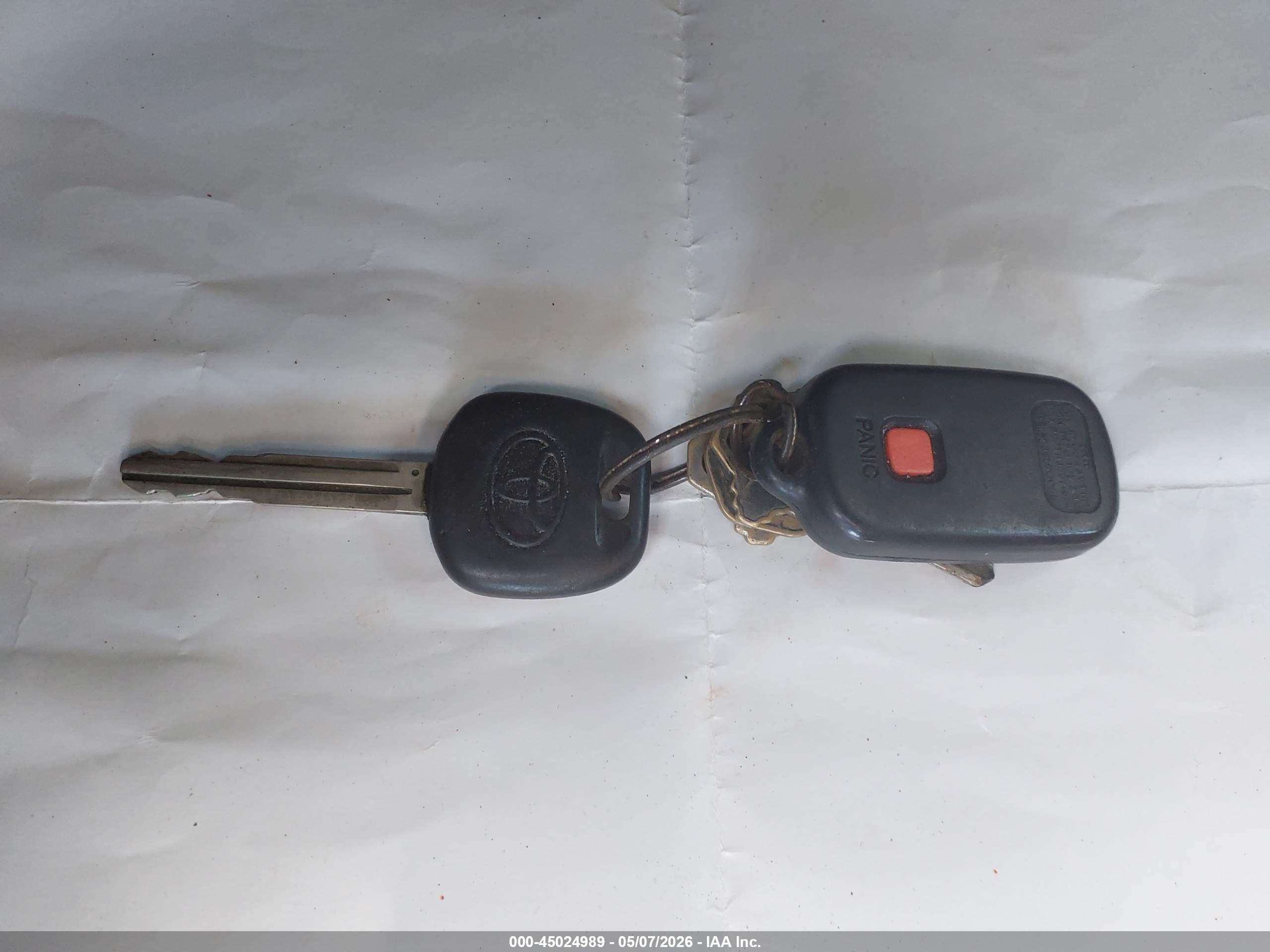 TOYOTA COROLLA image 11