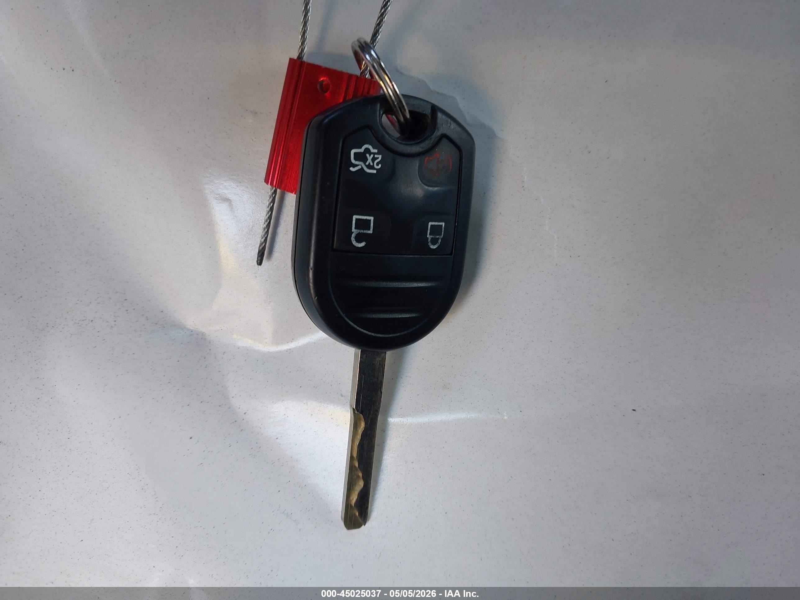 FORD ESCAPE image 11