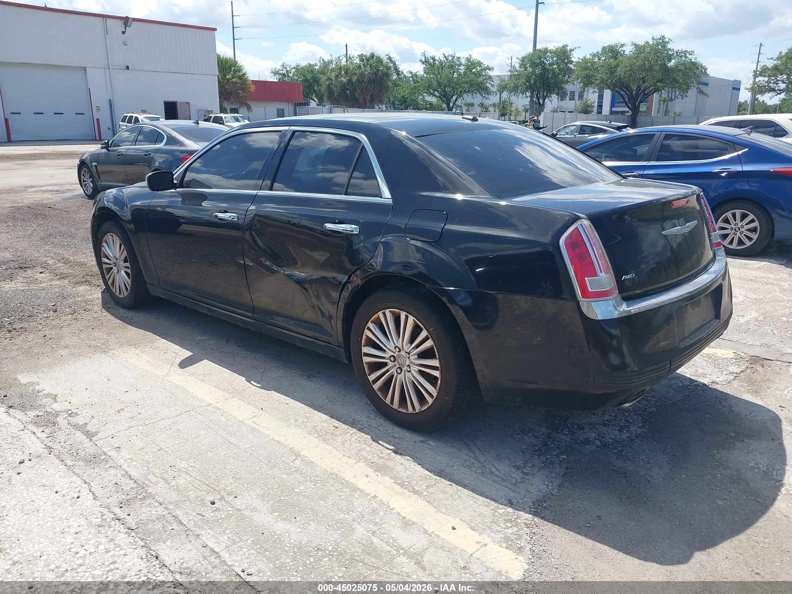 CHRYSLER 300C image 3