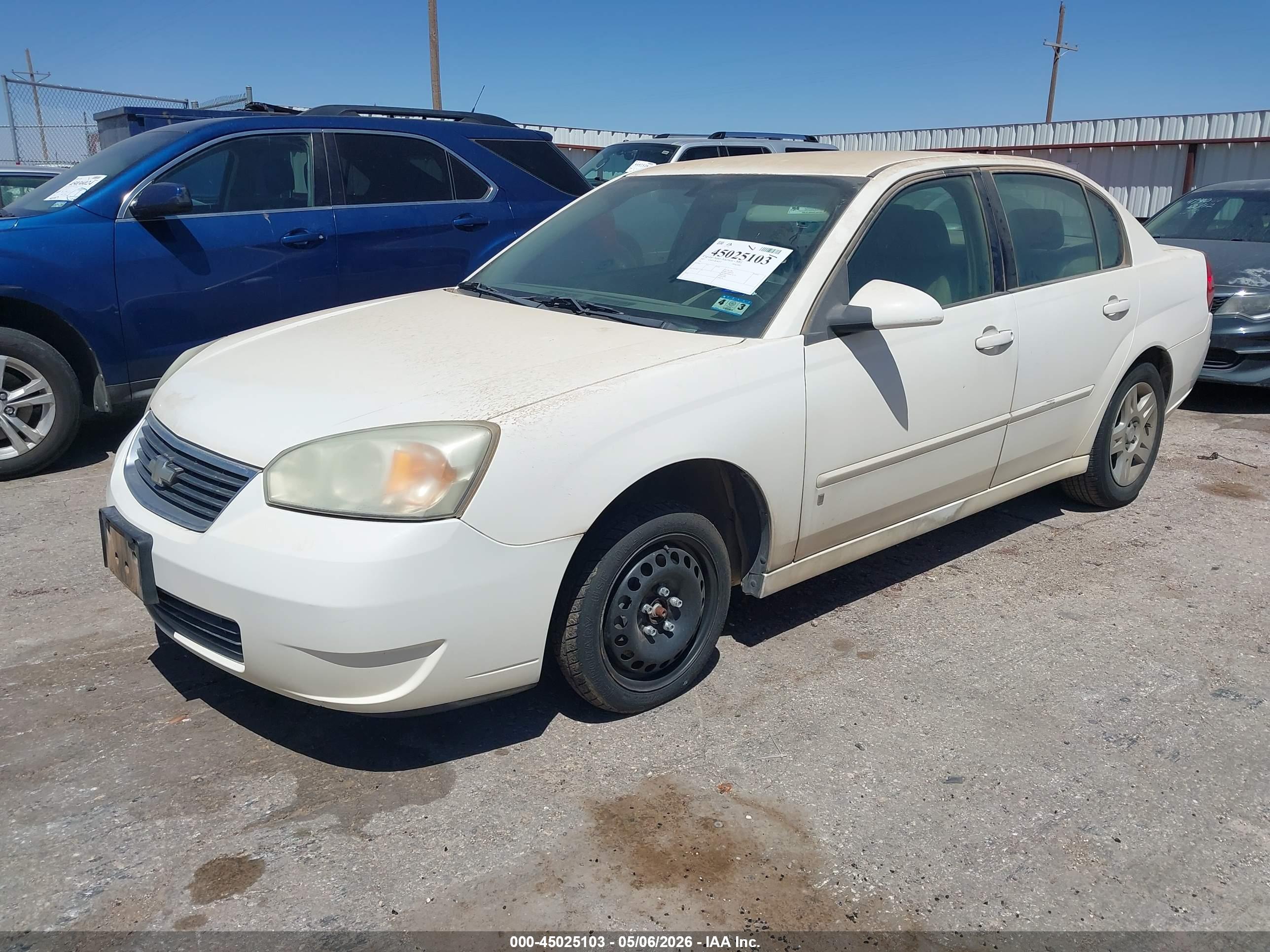 CHEVROLET MALIBU image 2