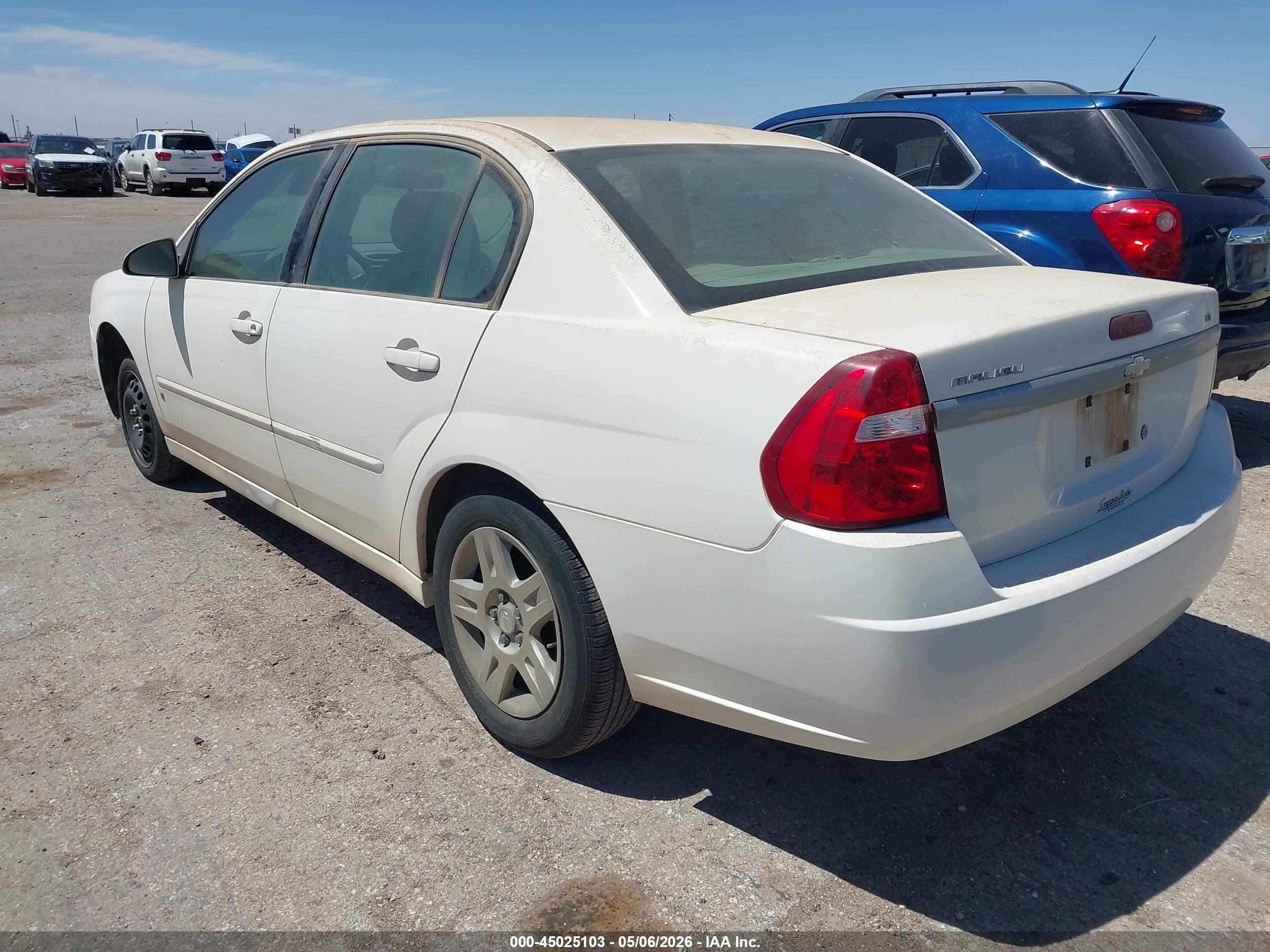 CHEVROLET MALIBU image 3
