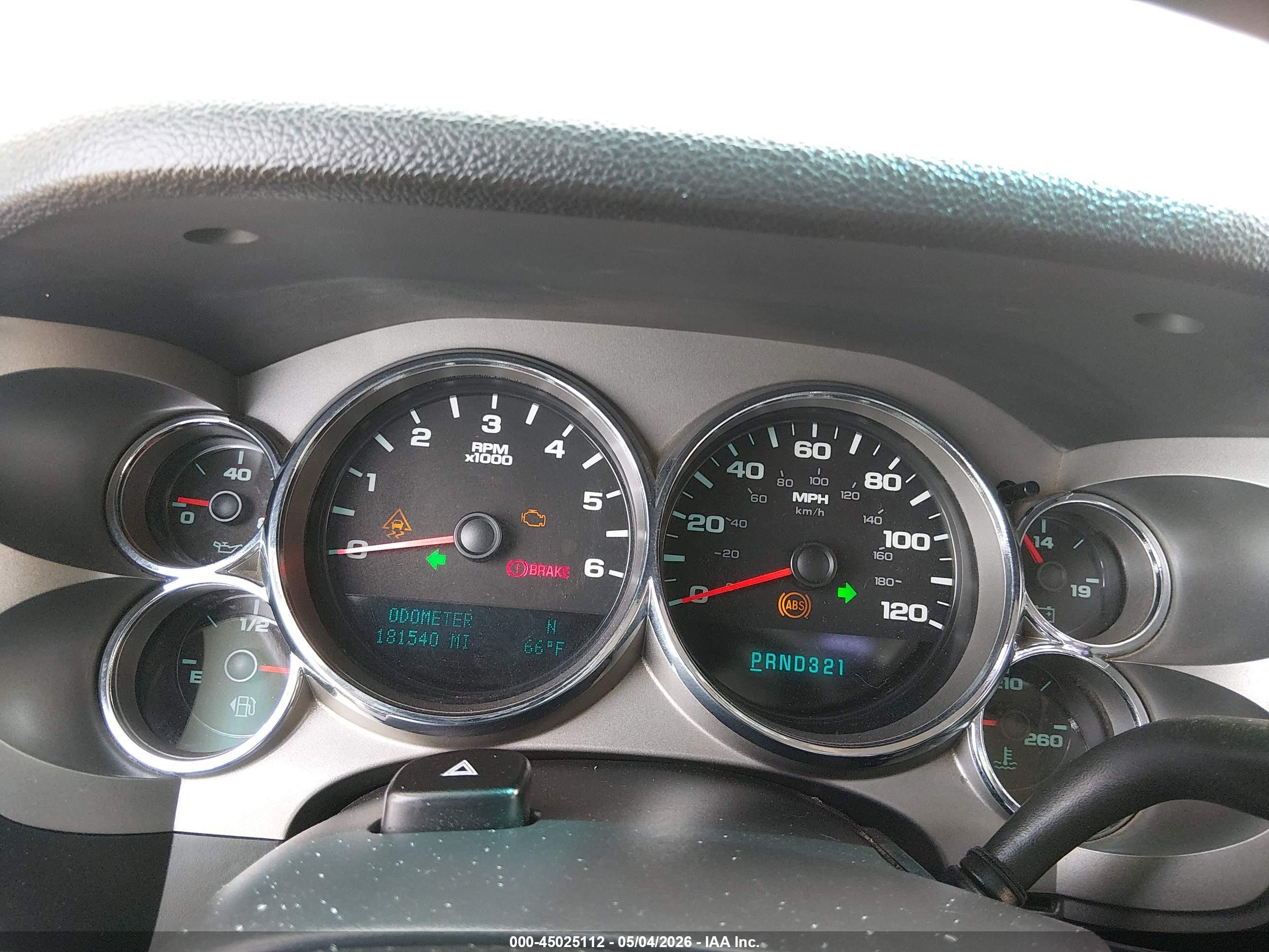 CHEVROLET SILVERADO image 7