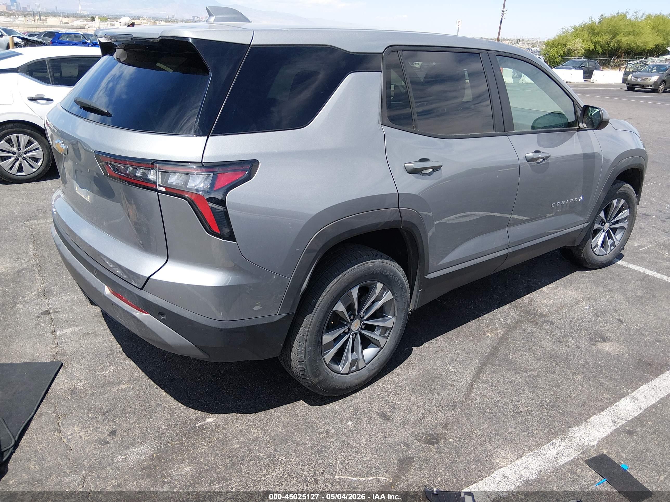 CHEVROLET EQUINOX image 4