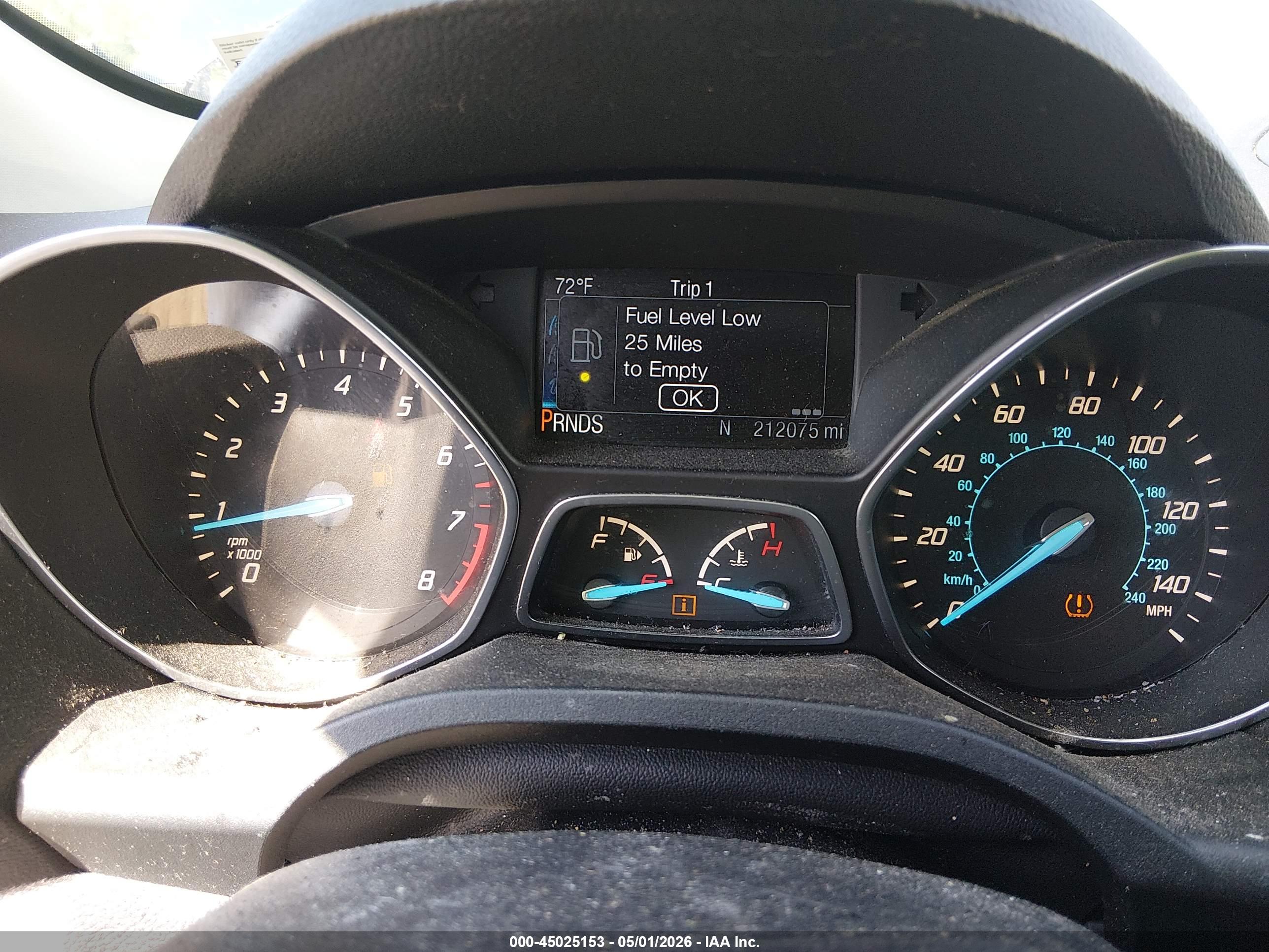 FORD ESCAPE image 7