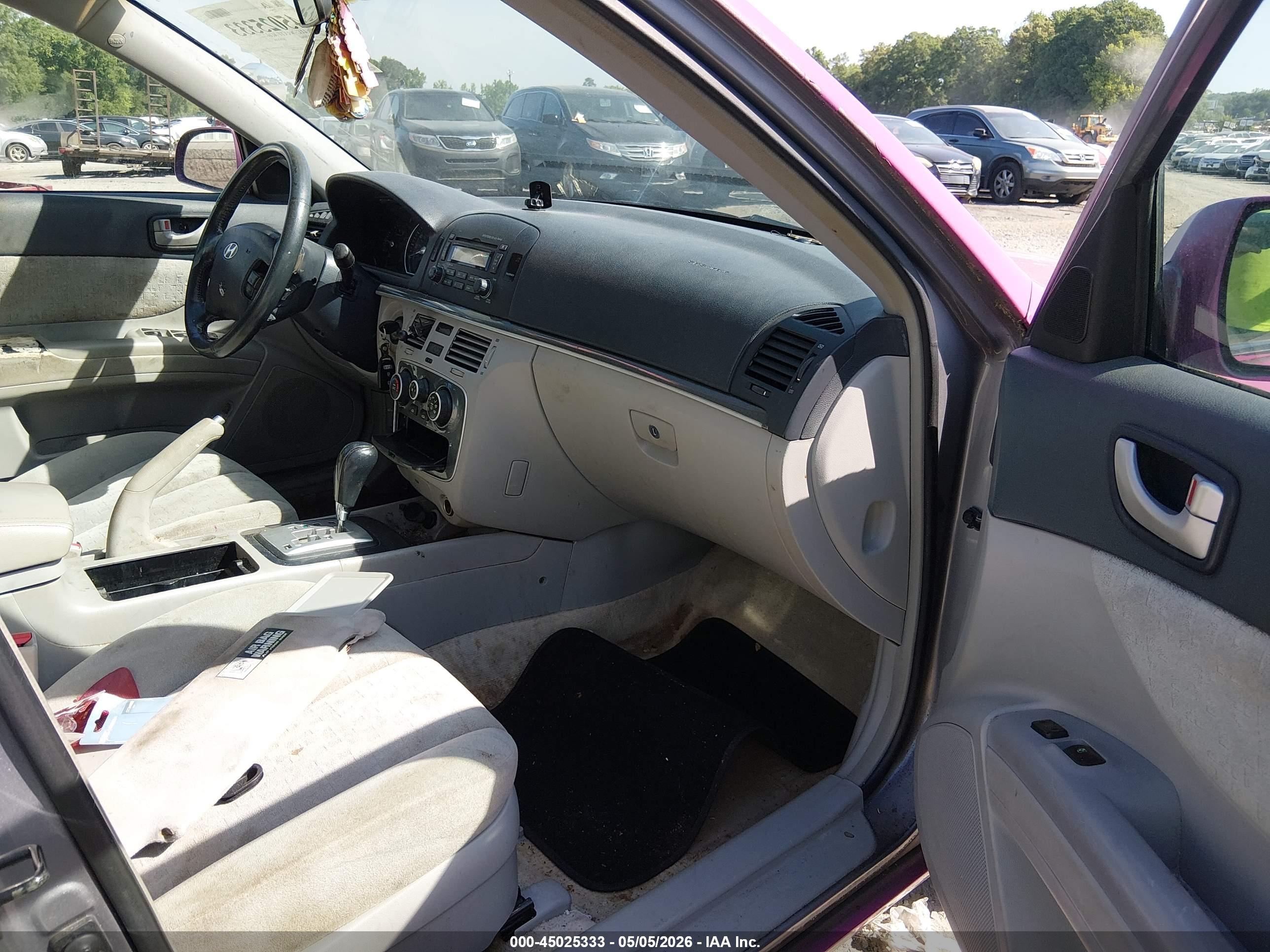 HYUNDAI SONATA image 5