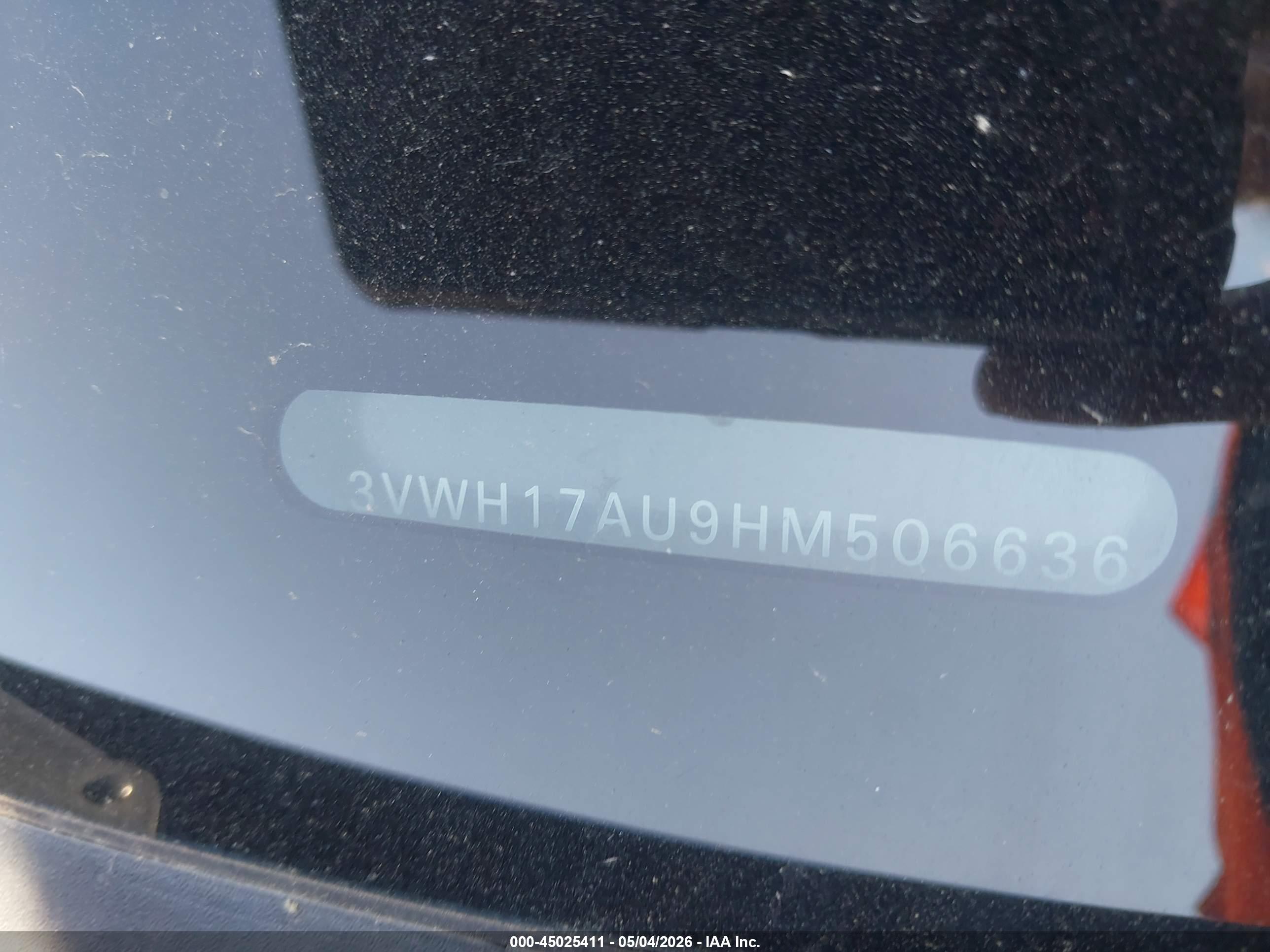 VOLKSWAGEN GOLF image 9