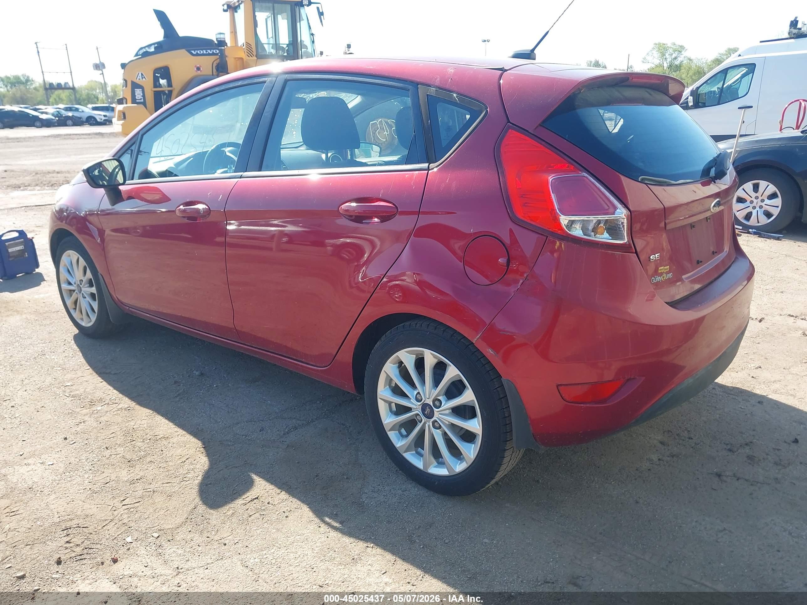 FORD FIESTA image 3
