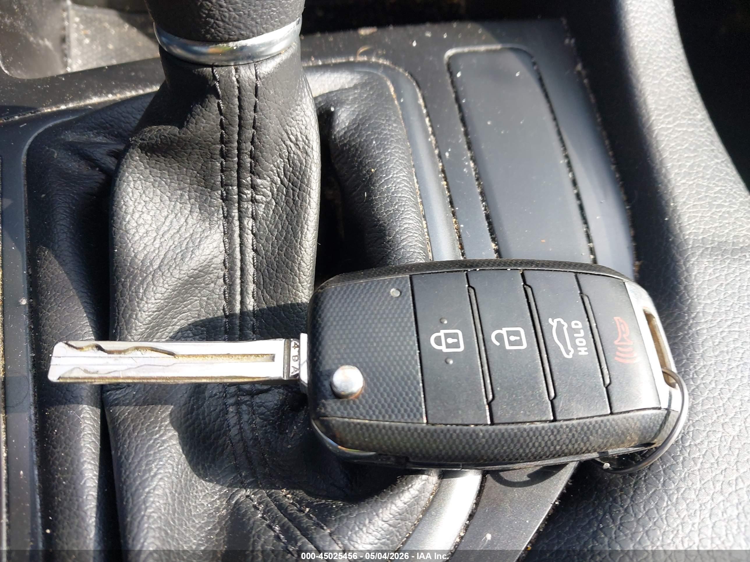 KIA OPTIMA image 11